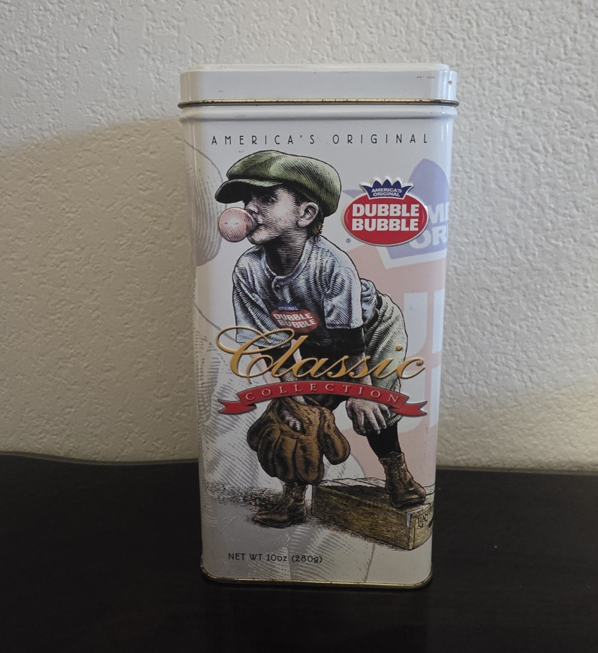 Vintage Dubble Bubble Classic Collection Metal Tin 10oz Baseball Boy Retro 2002 Vintage Dubble Bubble Classic Collection Metal Tin 10oz Baseball Boy Retro 2002