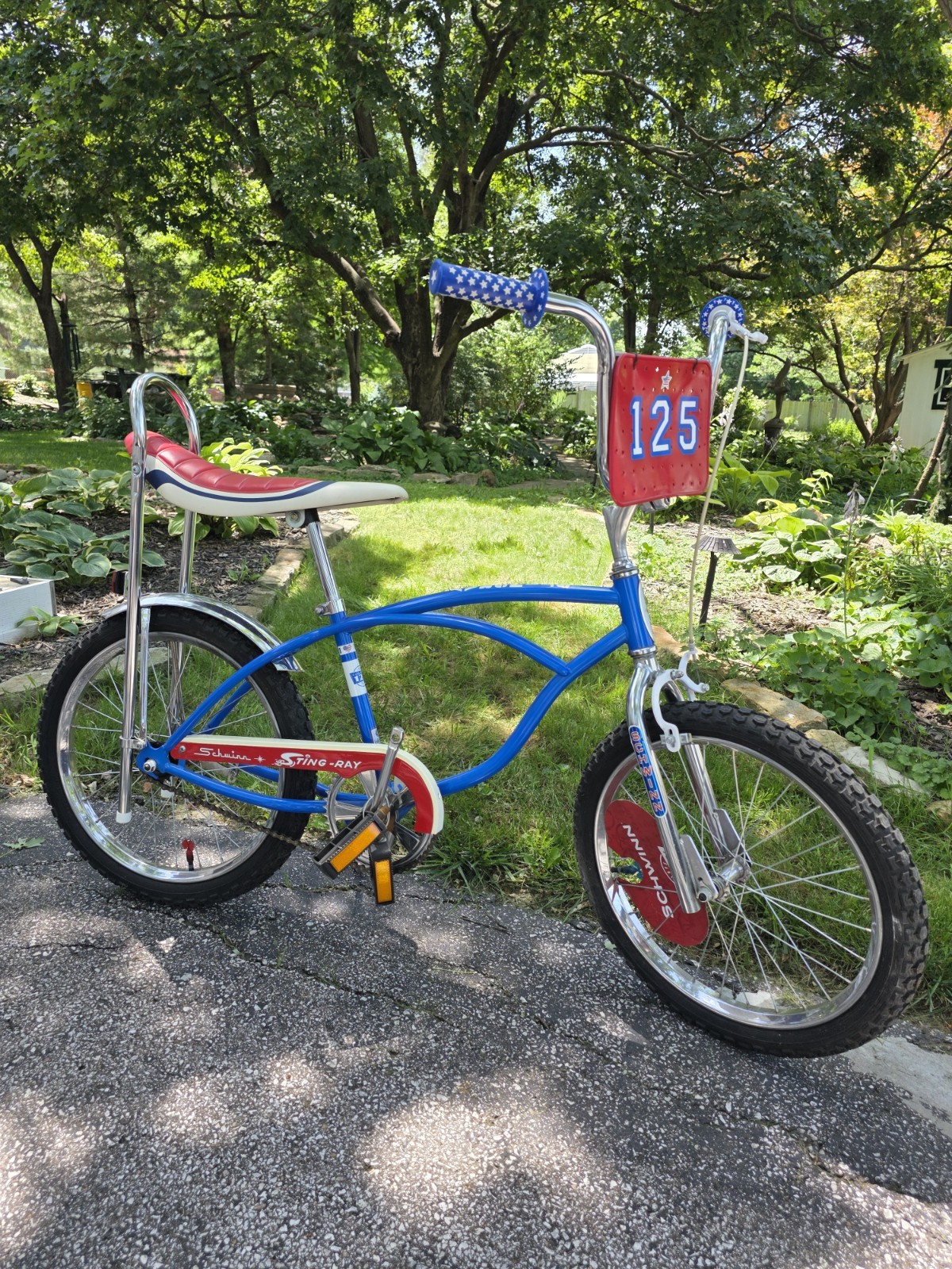 Schwinn 125th Anniversary Sting-Ray Muscle Bike NOS Kustom Lucky7 Red White Blu