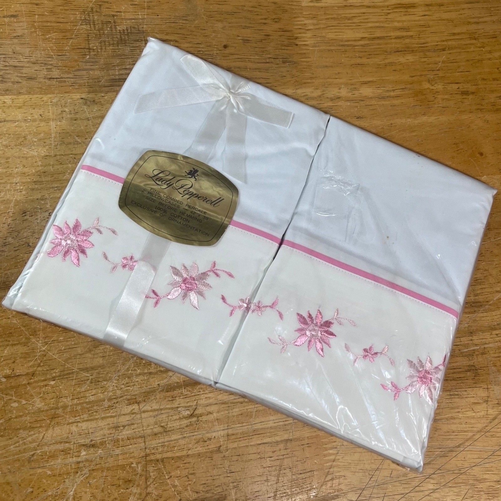 Lady Pepperell Pillowcase Set Vtg White Pink Floral Embroidered Cotton Percale