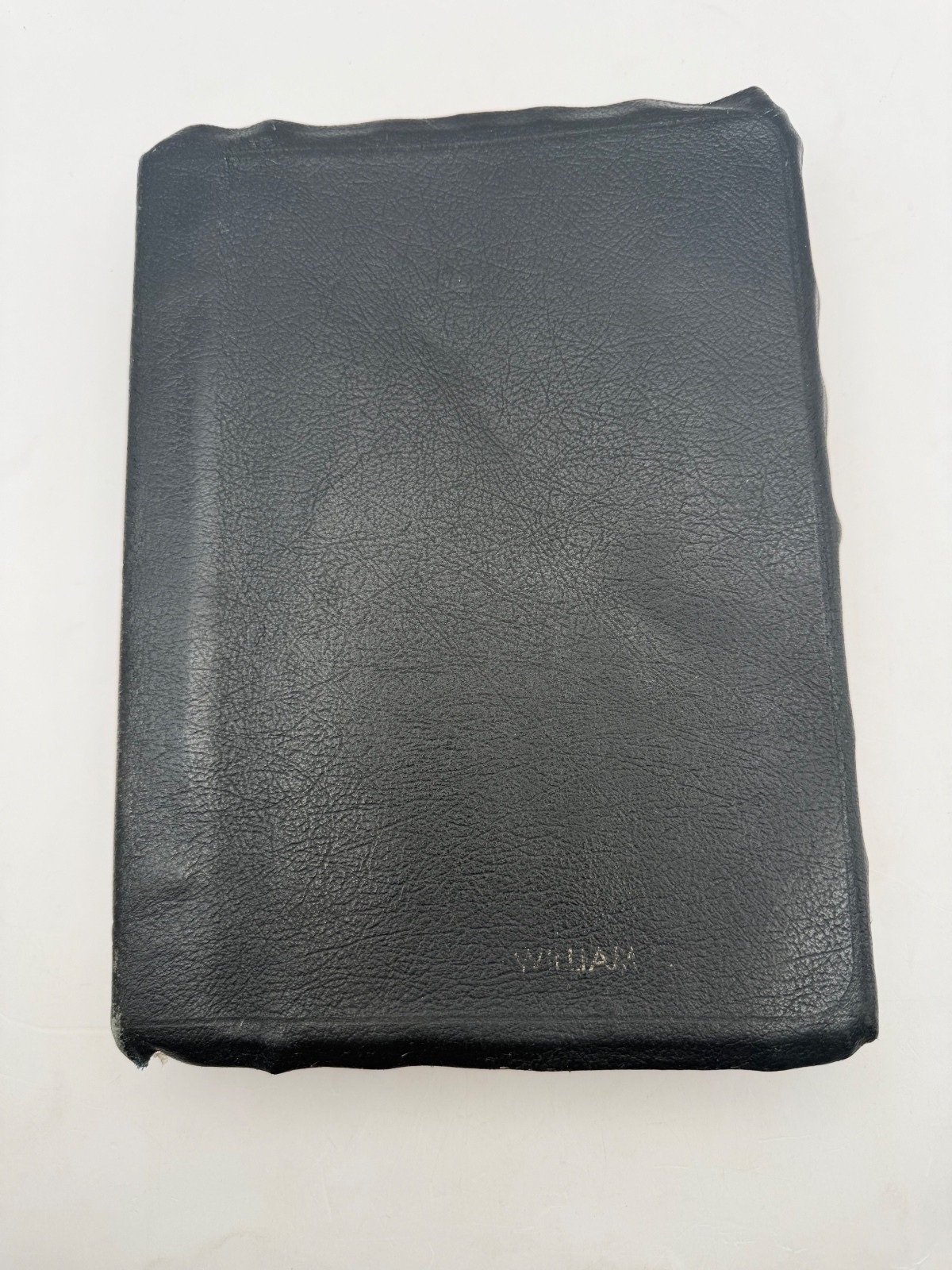 Vintage Riverside NASB Genuine Leather Bible w/ Pastor Handwritten Notes Vintage Riverside NASB Genuine Leather Bible w/ Pastor Handwritten Notes
