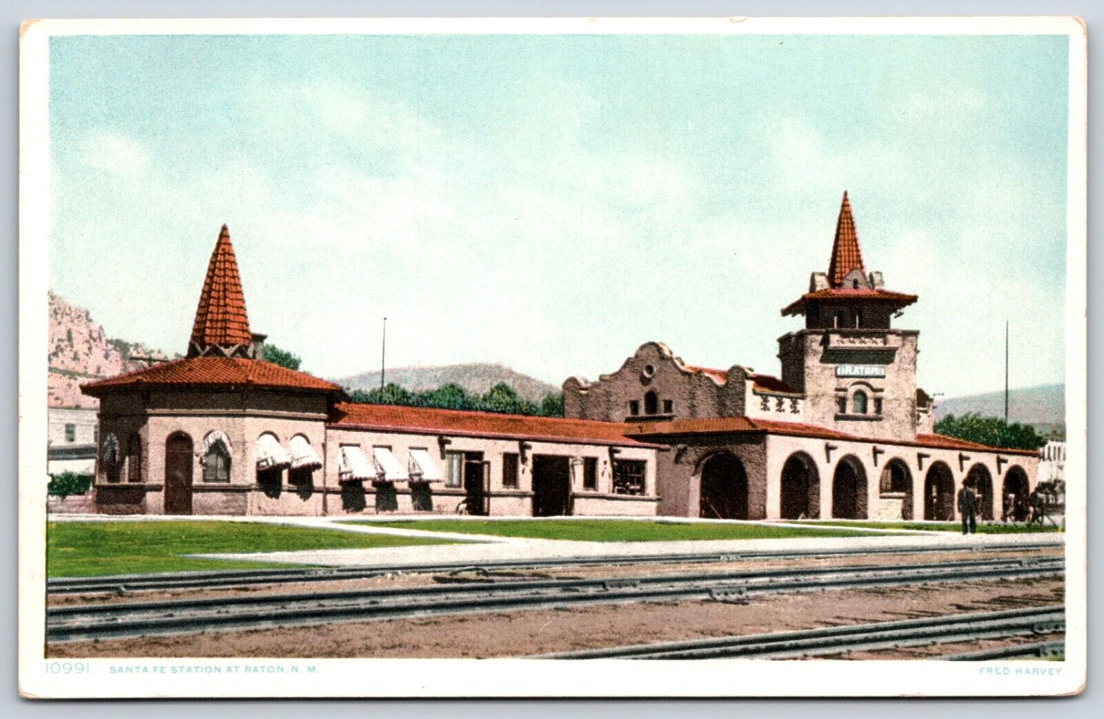 Postcard Santa Fe Station At Raton, New Mexico, Unposted