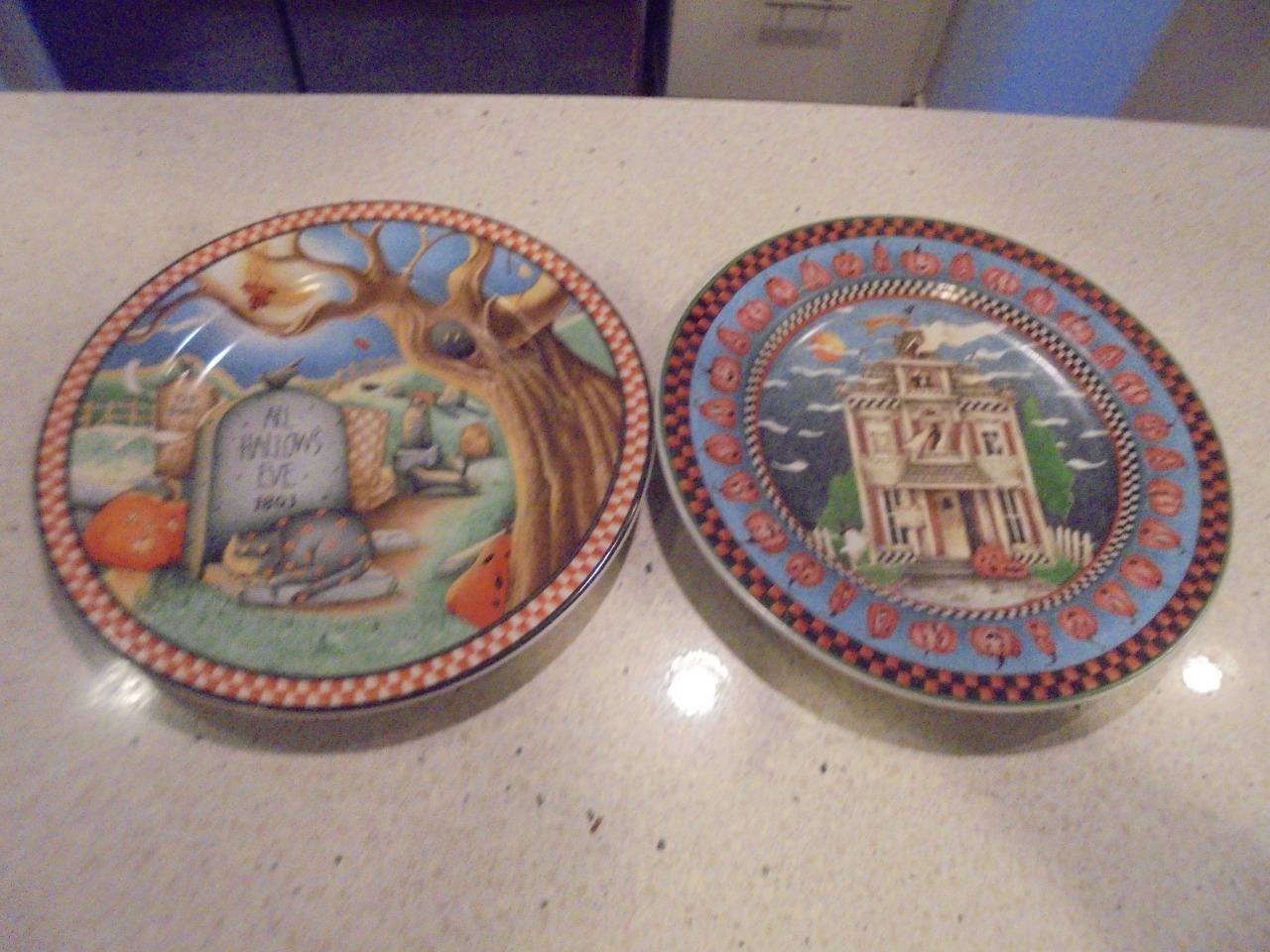 2 Sakura Debbie Mumm Halloween salad/dessert plates Spooky Town + Haunted House