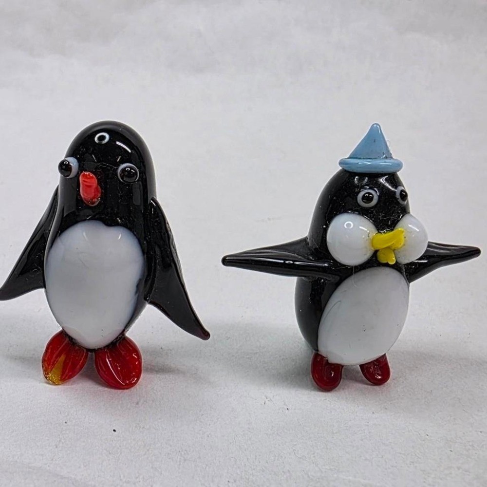 Murano Style Hand Blown Glass Penguin Figurines 1.5\