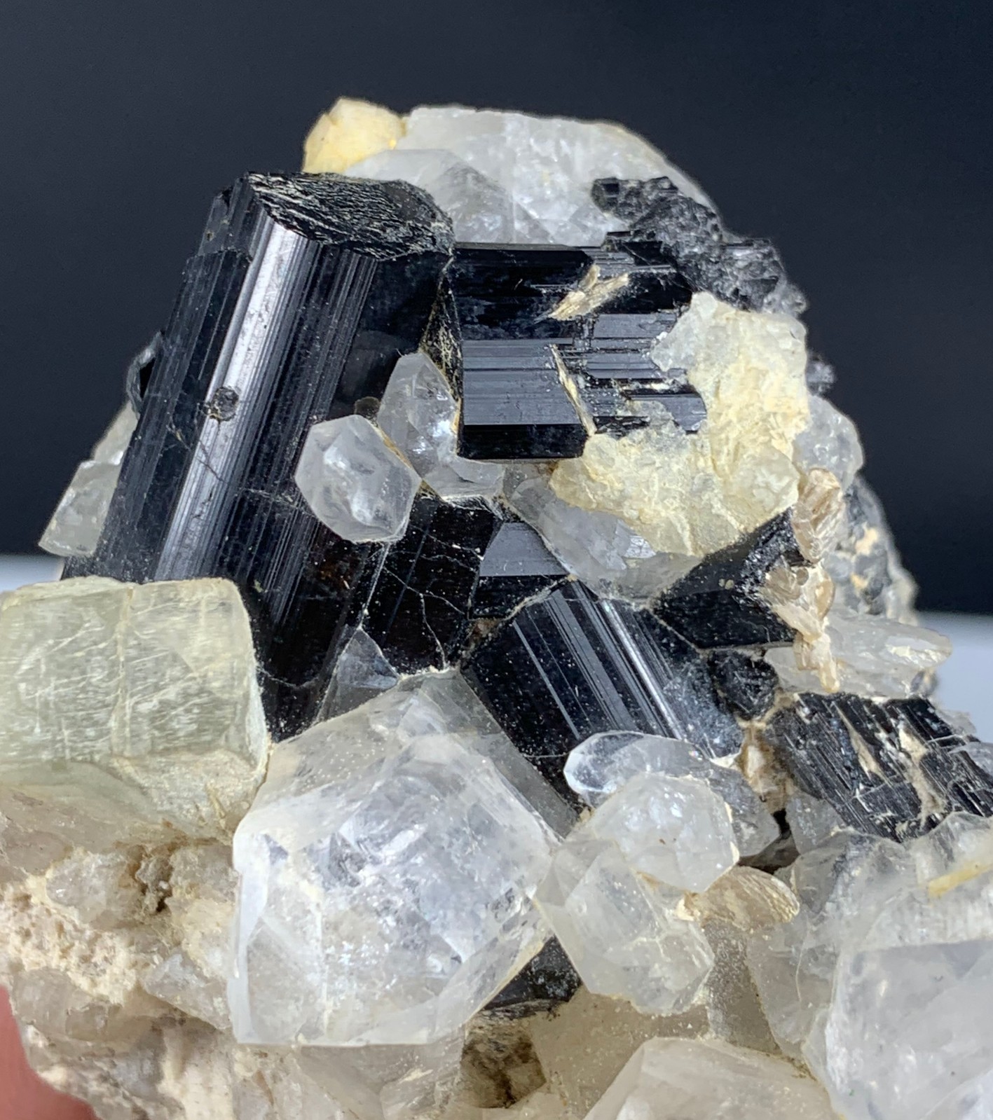 918 Ct Black Tourmaline Crystals W/Quartz, Albite Mineral from Skardu Pakistan 918 Ct Black Tourmaline Crystals W/Quartz, Albite Mineral from Skardu Pakistan