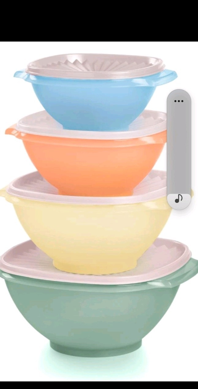 Tupperware VINTAGE Servalier Bowls ONE TOUCH Set of 4 Bowls W/ WHITE LIDS NEW Tupperware VINTAGE Servalier Bowls ONE TOUCH Set of 4 Bowls W/ WHITE LIDS NEW