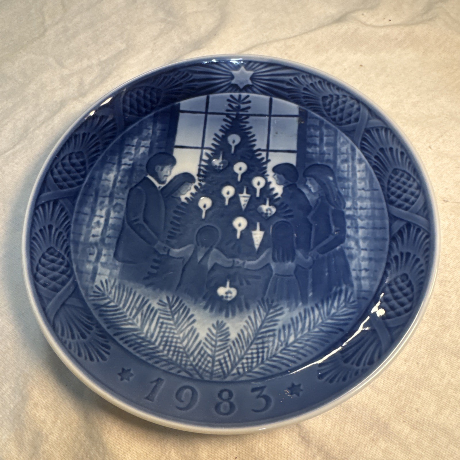 Vintage 1983 Royal Copenhagen Christmas Plate \