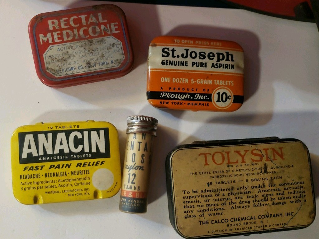 Vintage 1920's - 1950's Pharmaceutical Tins Lot Of 5