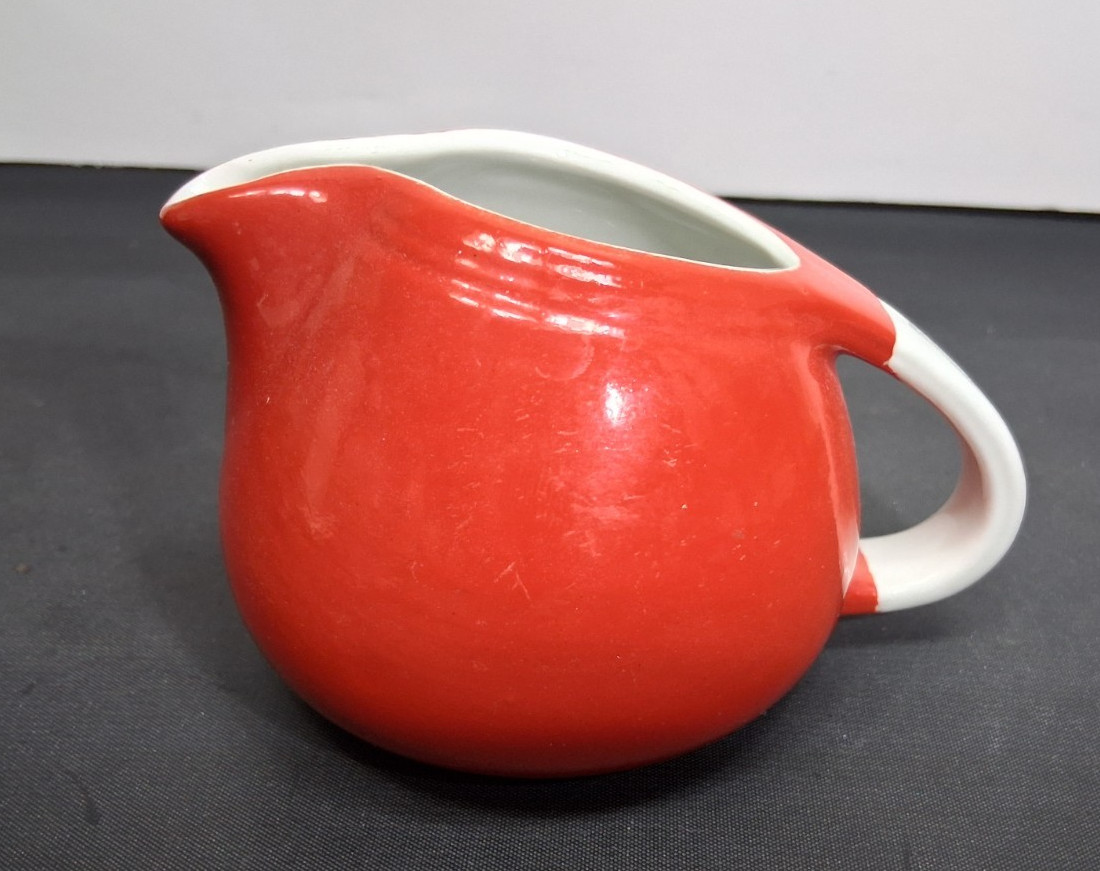 Hall’s Superior Quality Kitchenware Red Creamer Ceramic White Handle Made in USA Hall’s Superior Quality Kitchenware Red Creamer Ceramic White Handle Made in USA