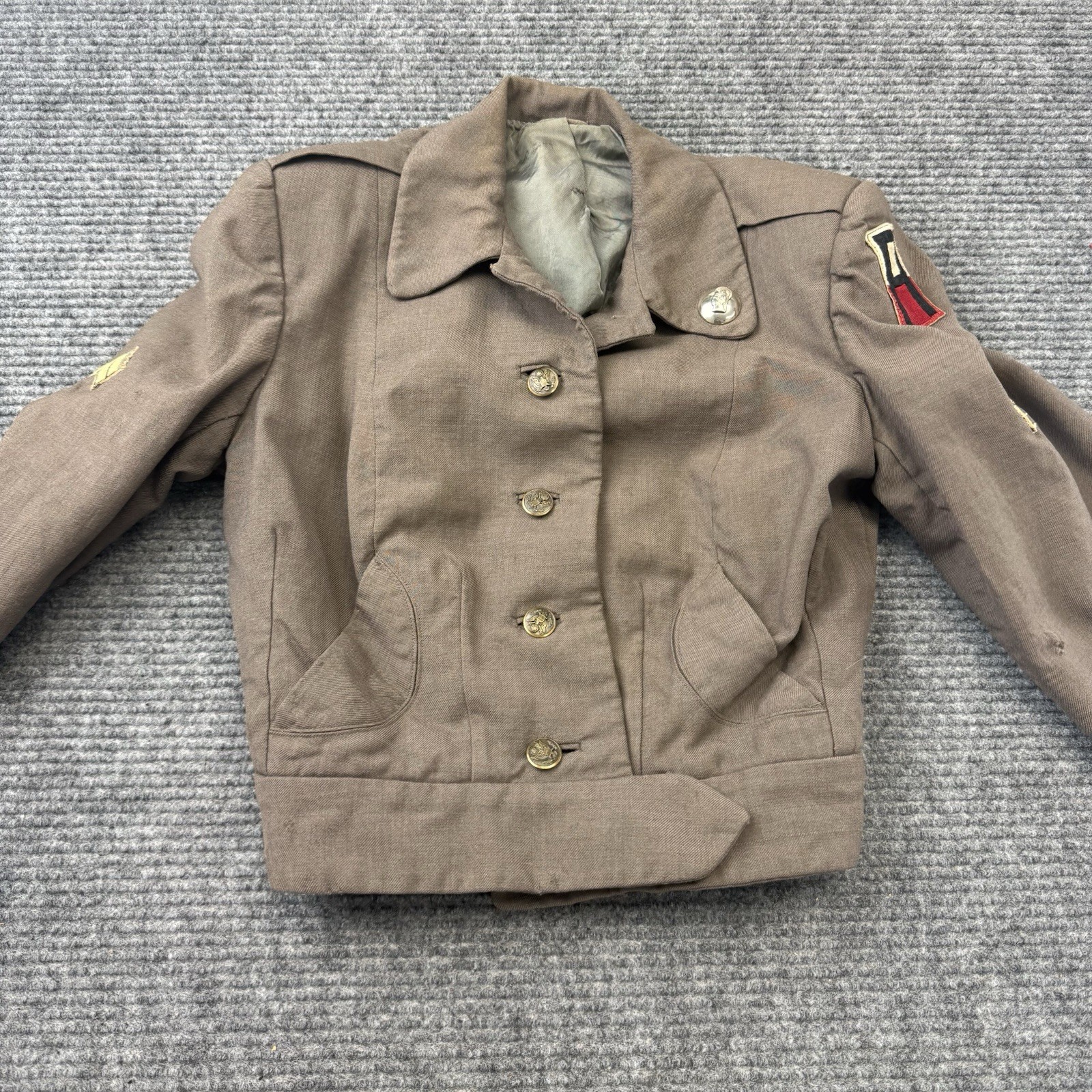 Vintage WWII US Army WAC Women's Wool Ike Jacket Crop First Army Patch Uniform⁠
