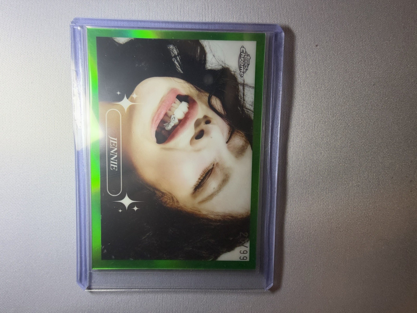 2026 Topps Chrome Jennie Chromium Close Up Green Parallel CC9 20/99