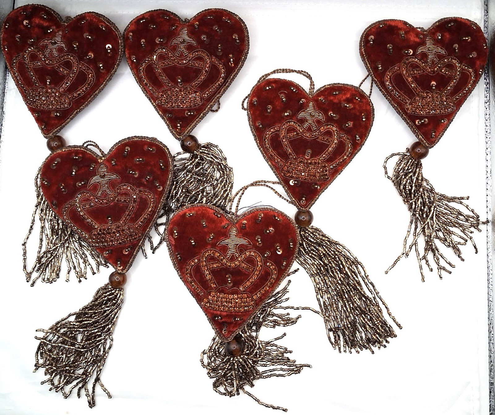 Vintage Velvet Handmade With Gold Trim Hearts Hanging Ornaments 6 Approx 4” x4” Vintage Velvet Handmade With Gold Trim Hearts Hanging Ornaments 6 Approx 4” x4”