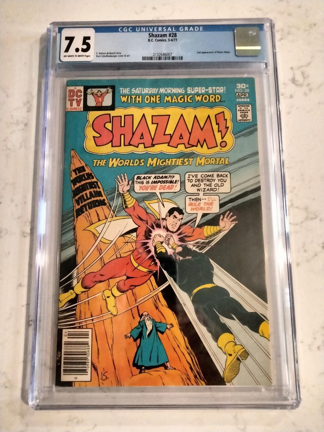 Shazam 28 CGC 7.5 1st Black Adam Appearance since Golden Age (2nd App overall)