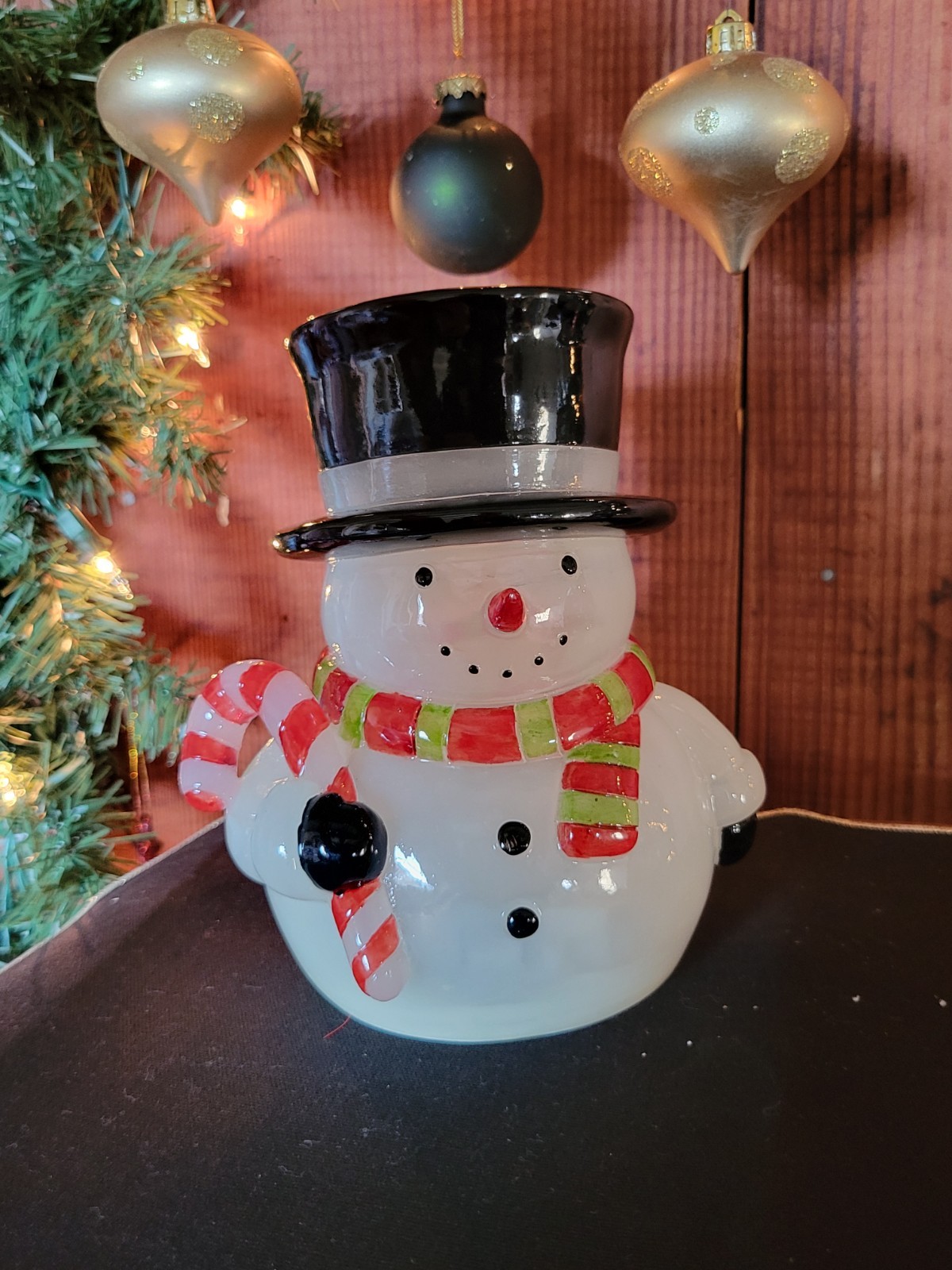 Snowman led night Light with Candy Cane Snowman led night Light with Candy Cane