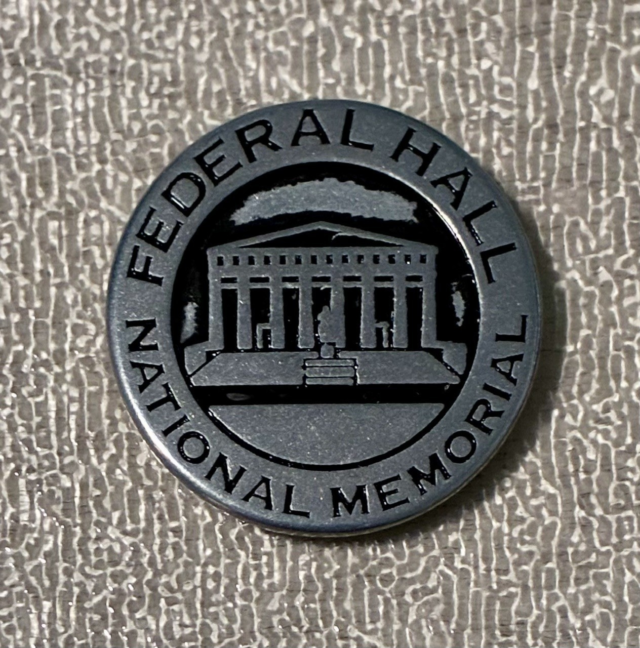 RARE *COLLECTIBLE* Federal Hall classic token