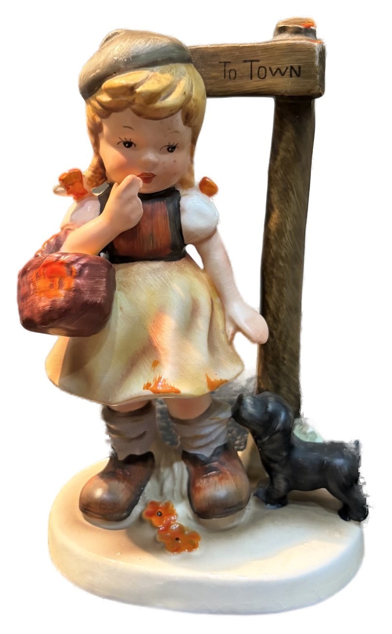 Vintage Napco Japan Figurine Inseparable AH1H Girl & Dog To Town Sign 1950s