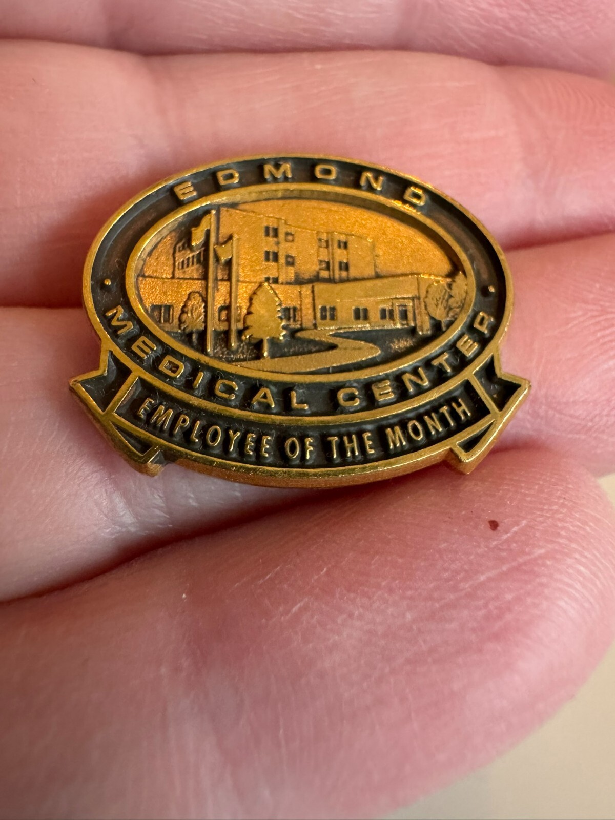 Edmond Medical Center Employee of the Month Lapel Pin Oklahoma OU Vintage Edmond Medical Center Employee of the Month Lapel Pin Oklahoma OU Vintage