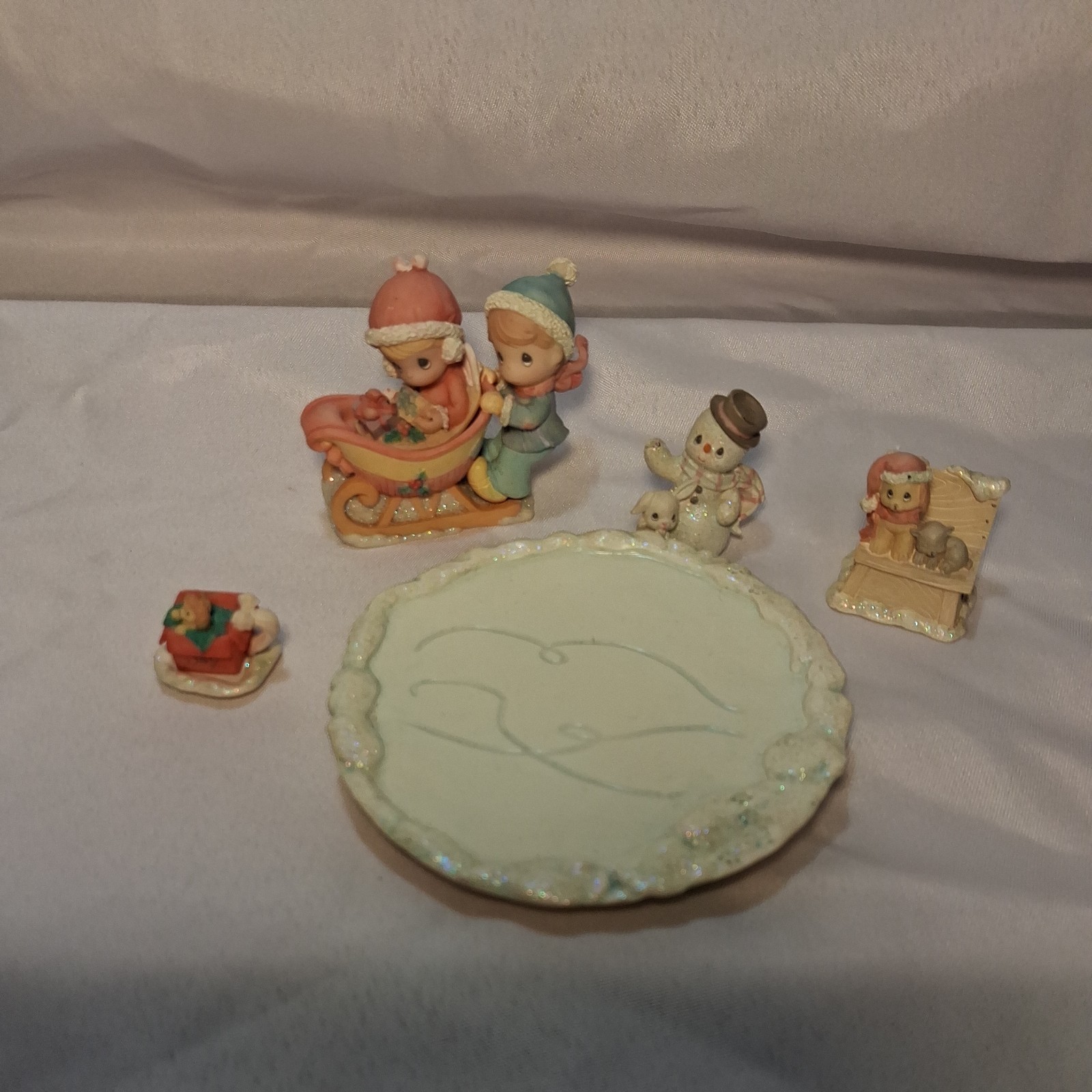 2000 Enesco Precious Moments Kids On Sleigh Mini Tea Set Set Of 8 2000 Enesco Precious Moments Kids On Sleigh Mini Tea Set Set Of 8