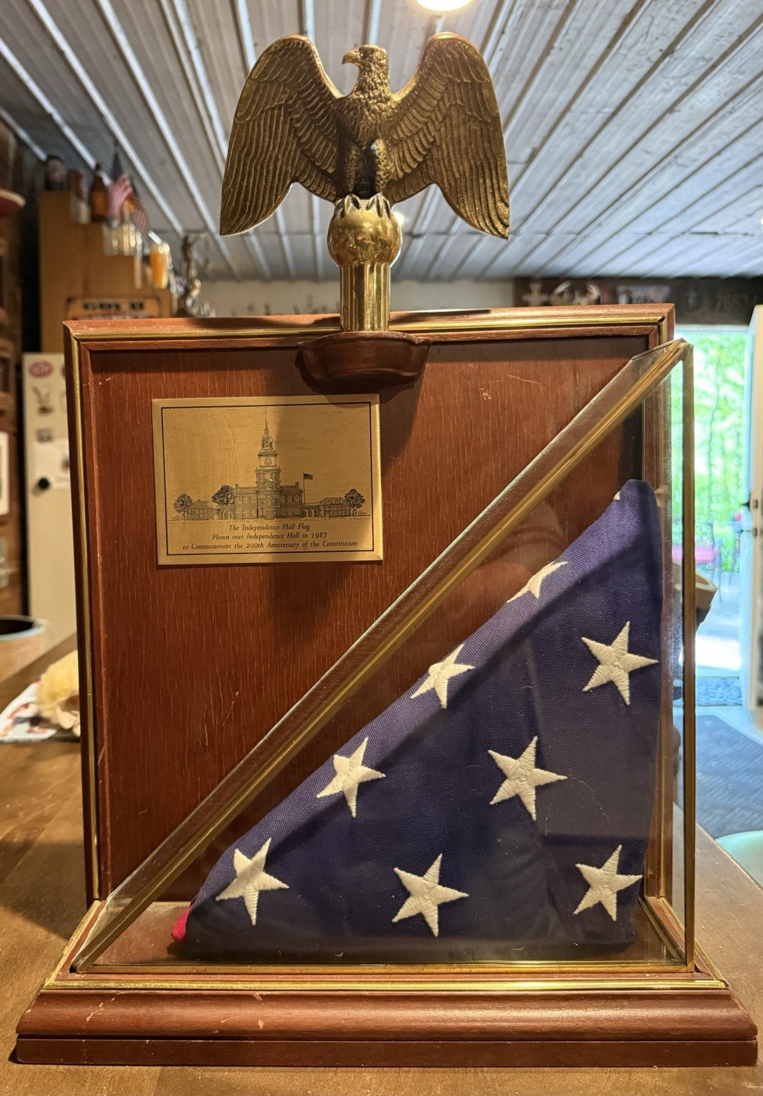 Vintage Independence Hall Flag Display Case – 1987 Constitution Bicentennial