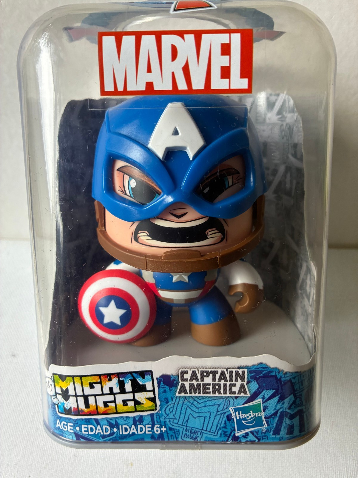 Hasbro MIGHTY MUGGS Marvel Captain America  O1  New in Box.