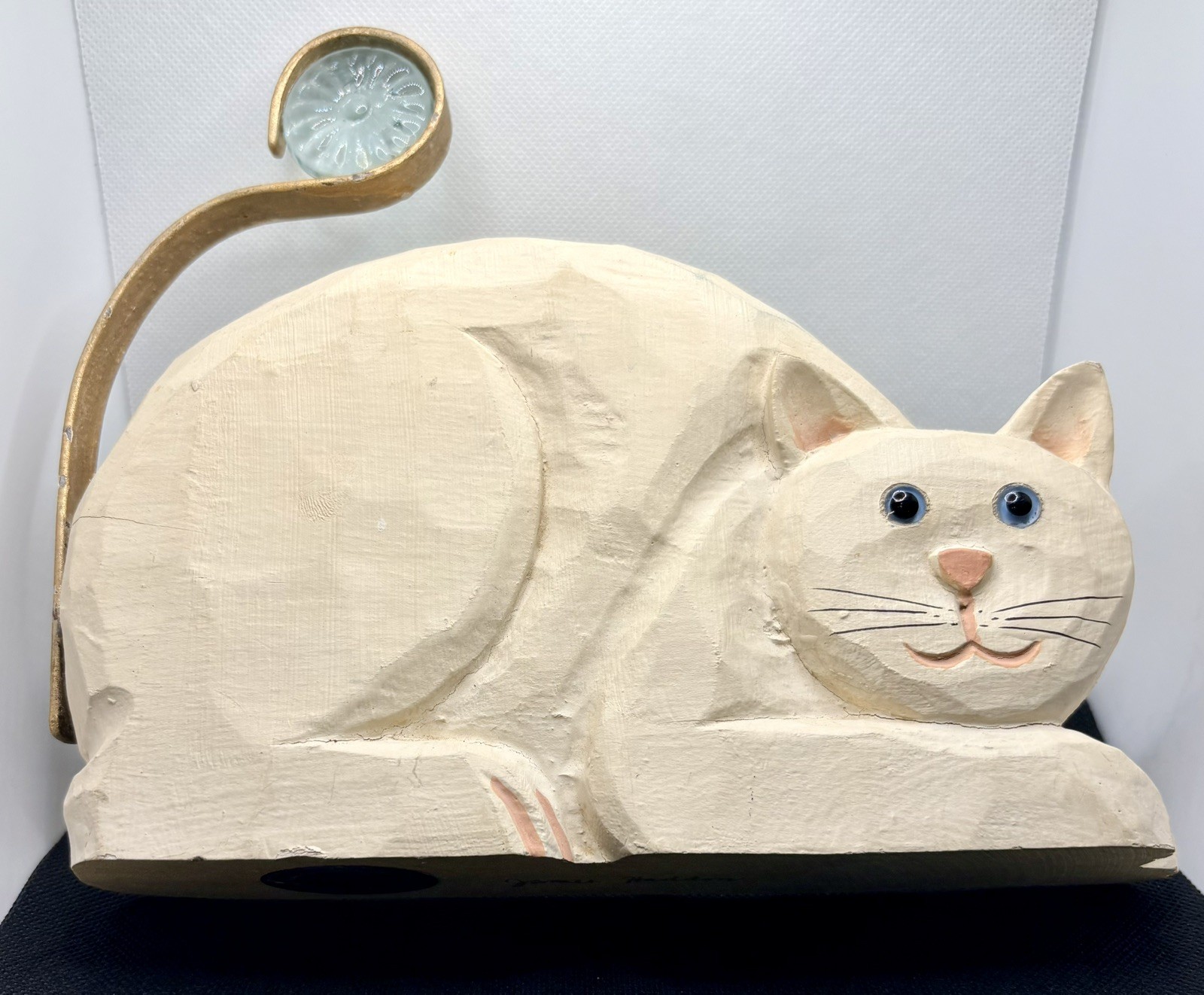 James Haddon Blue Eyed Happy Cat Signed Hand Carved Wood Folk Art shelf sitter James Haddon Blue Eyed Happy Cat Signed Hand Carved Wood Folk Art shelf sitter
