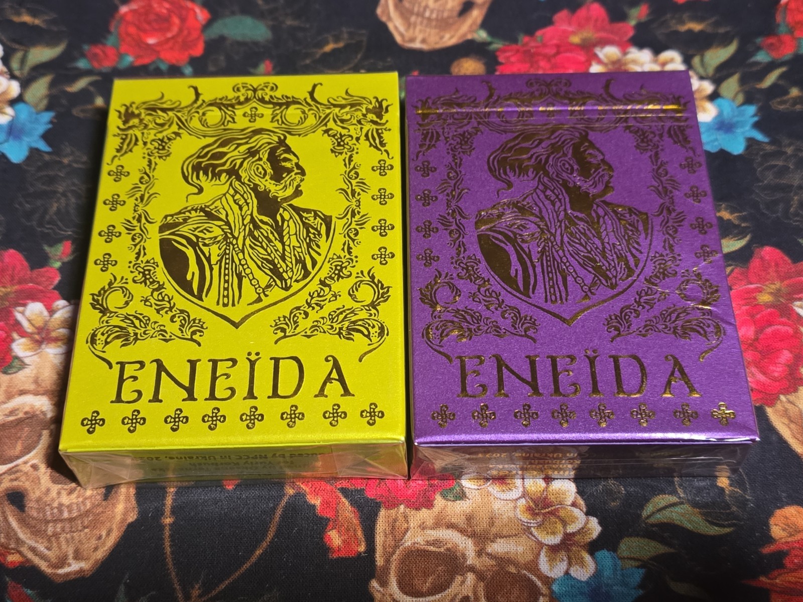 Eneida: Love & Passion Playing Cards Set Beautiful Eneida: Love & Passion Playing Cards Set Beautiful
