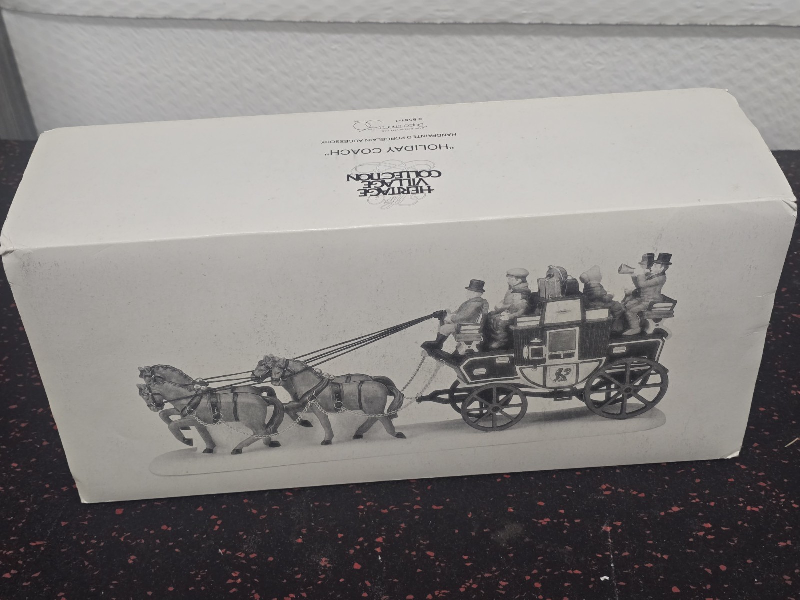 Department Dept 56 Heritage Village Collection * Holiday Coach & Horse * NMINT