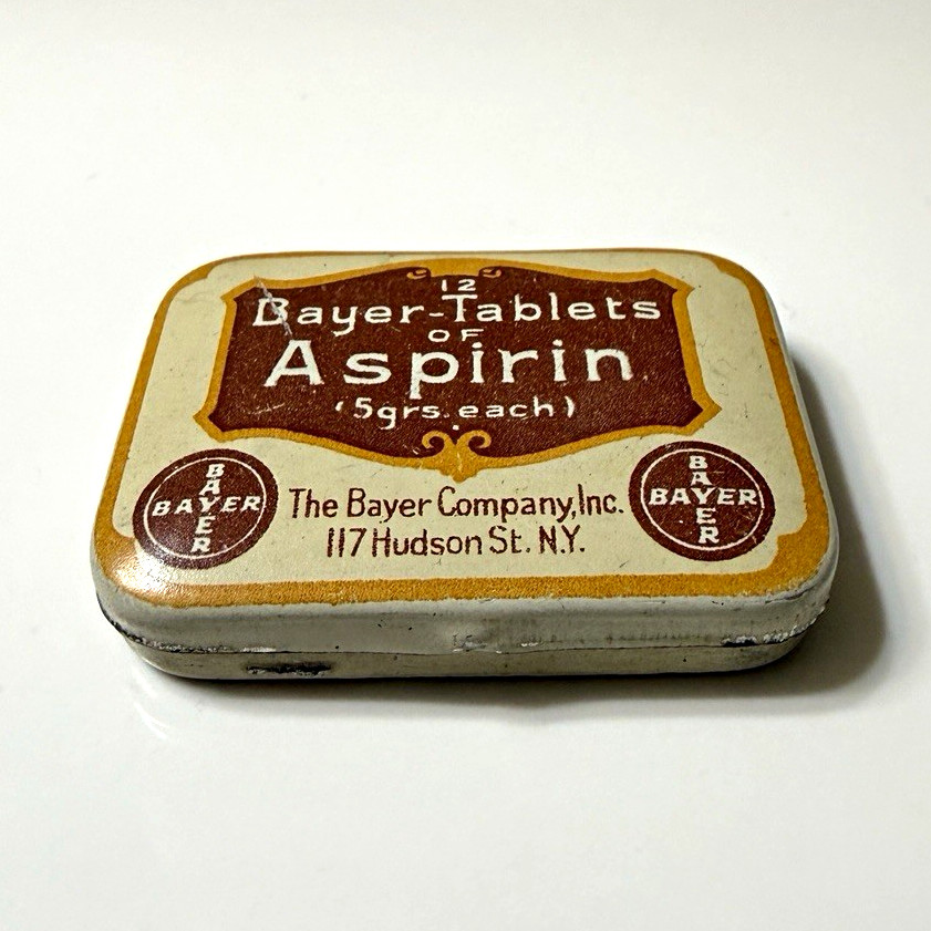 Bayer 1920s Vintage Aspirin Tablets Small Hinged Metal Advertising Tin