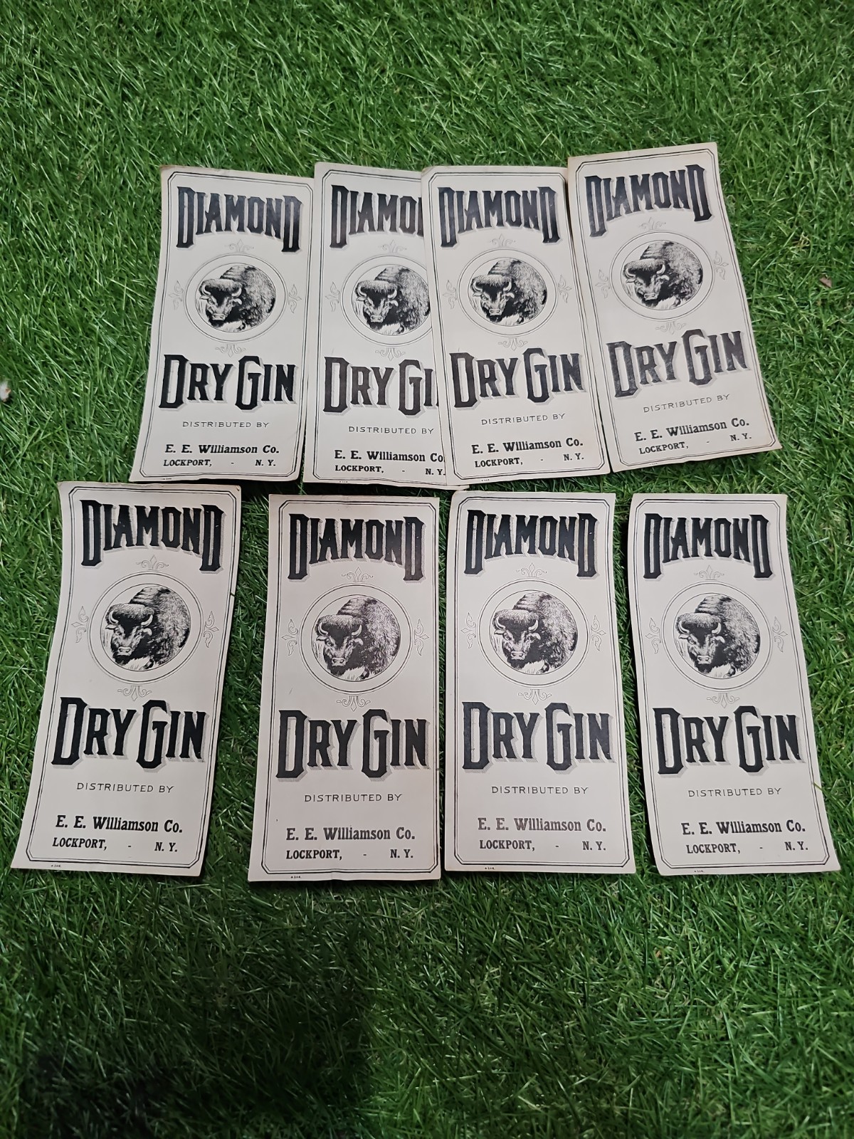 Vintage Diamond Dry Gin Advertising Bottle Neck Tags – E.E. Williamson Co....