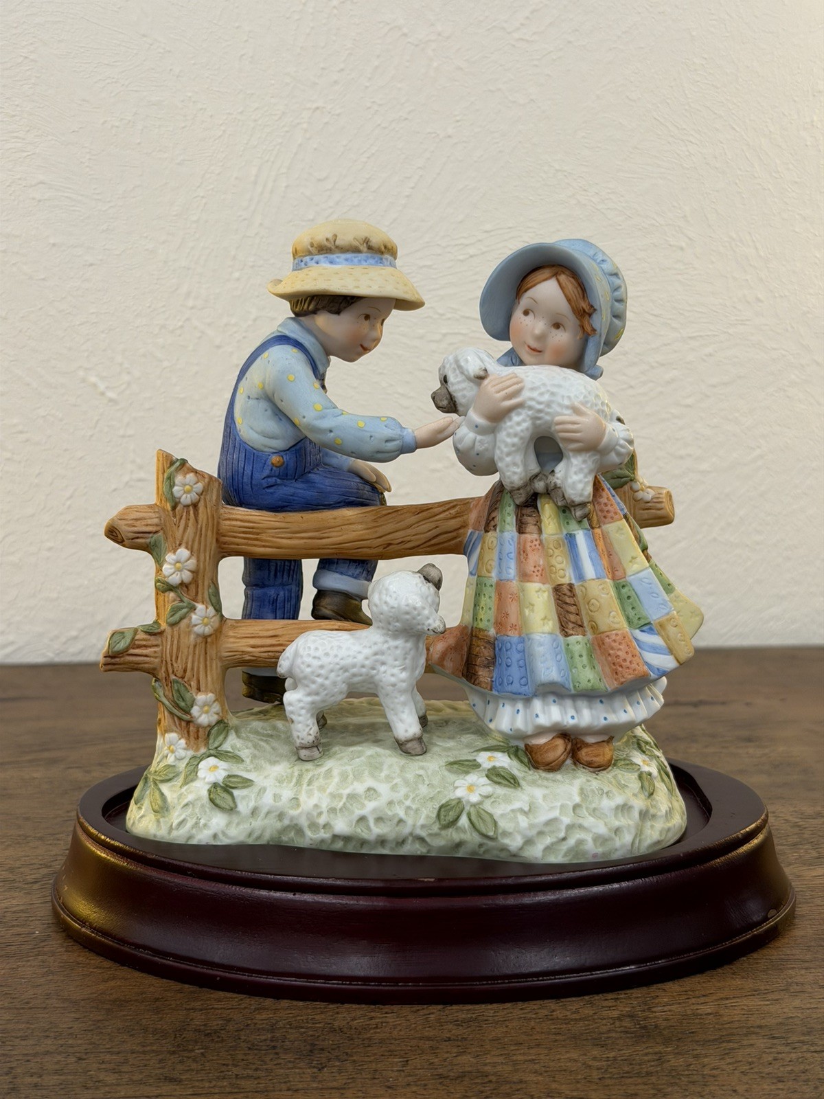 Holly Hobbie 1982 Collector's Limited Edition “Country Morning” 407/2500