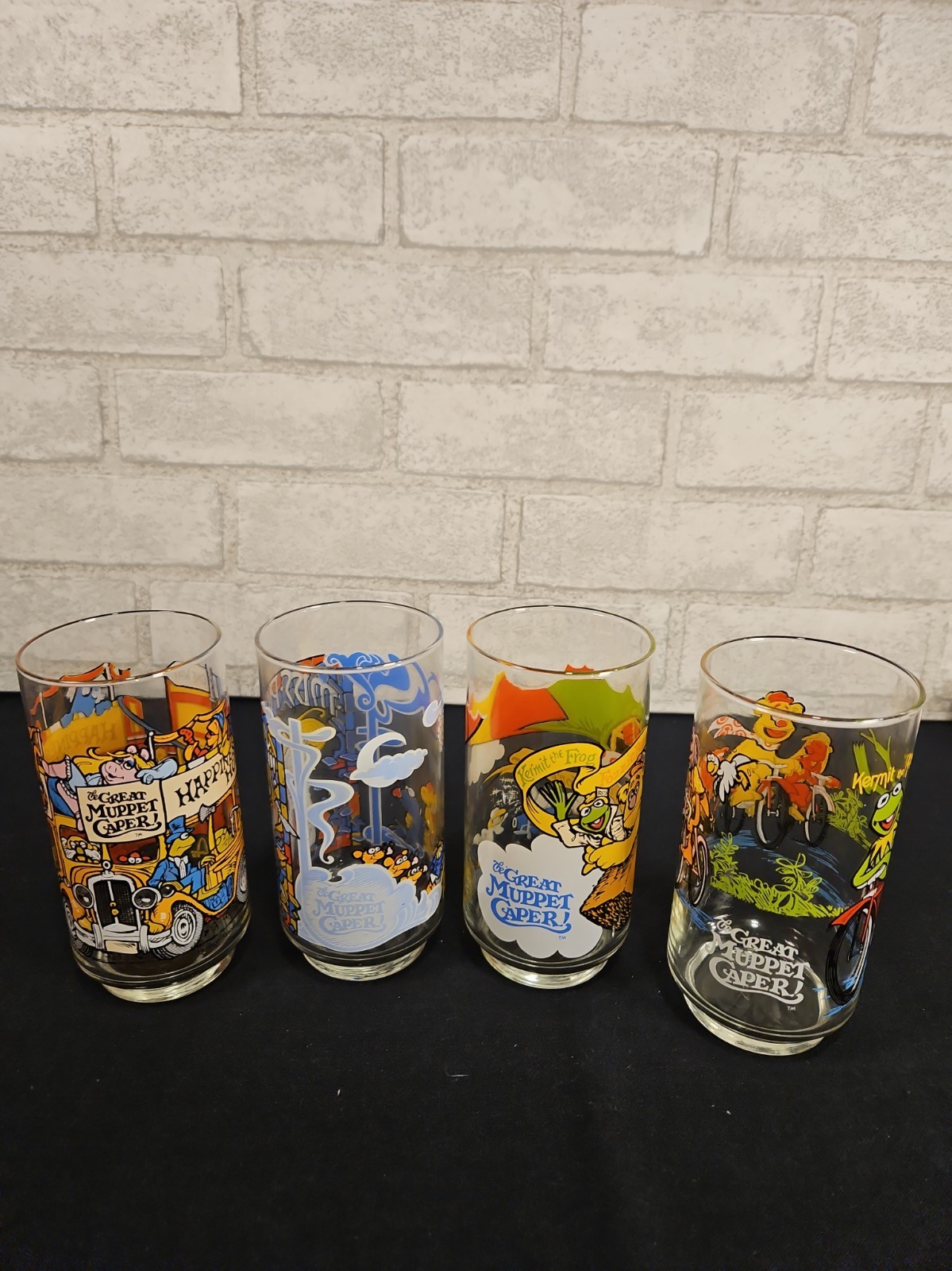 Vintage 1981 McDonald’s Complete Set 4 The Great Muppet Caper Drinking Glasses