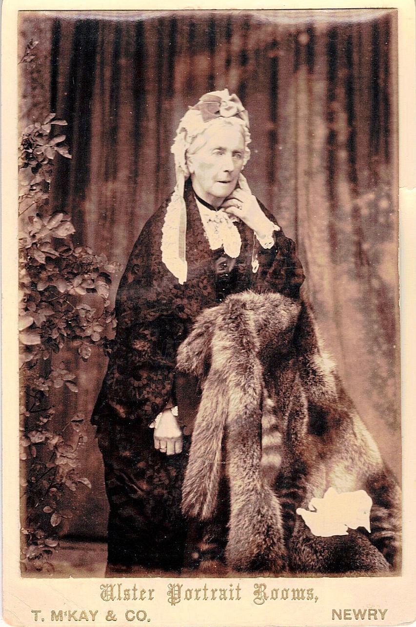 c1880s Newry Ireland Cabinet Card Photo, Older Woman with Furs & Elaborate Hat