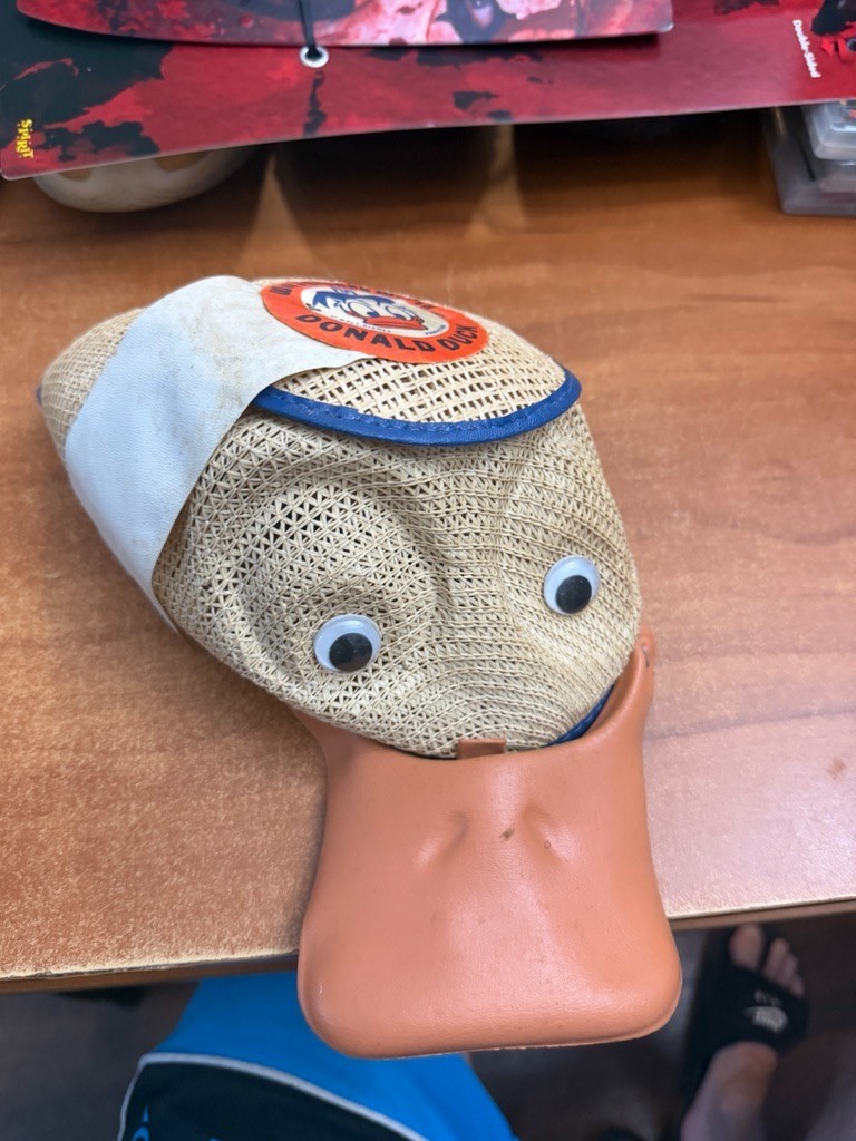 Vintage 1970's Rare Disney World Parade Souvenir Hat - Donald Duck - IT QUACKS
