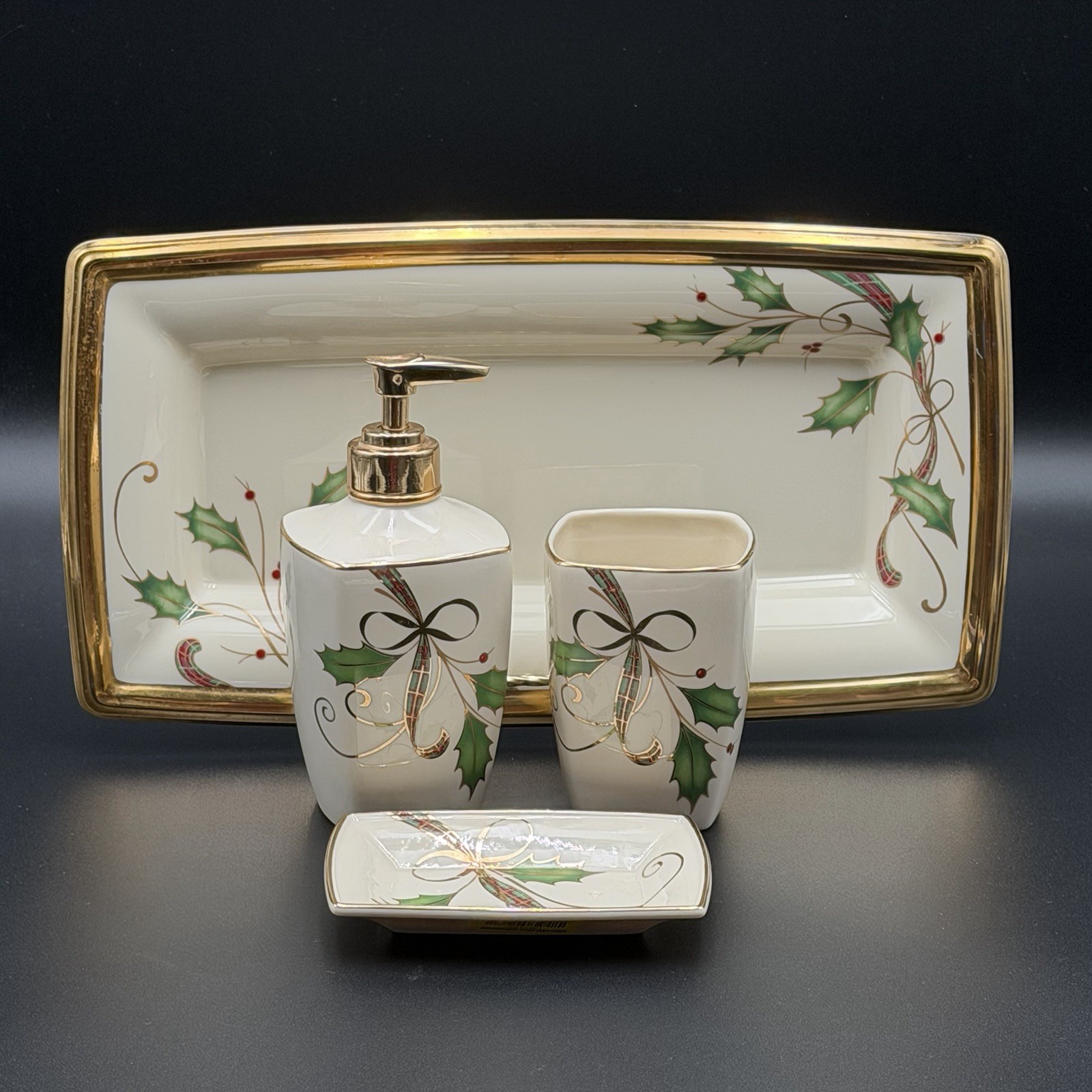 Lenox HOLIDAY NOUVEAU Gold Soap Lotion Cup Fingertip Towel Tray Bathroom Set/4