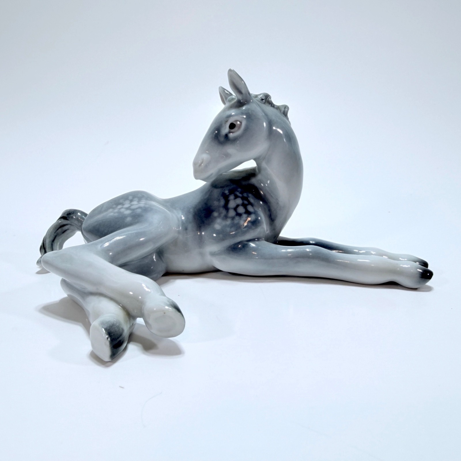 Vintage Metzler & Ortloff Germany Porcelain Resting Foal Horse Figurine 5.75\