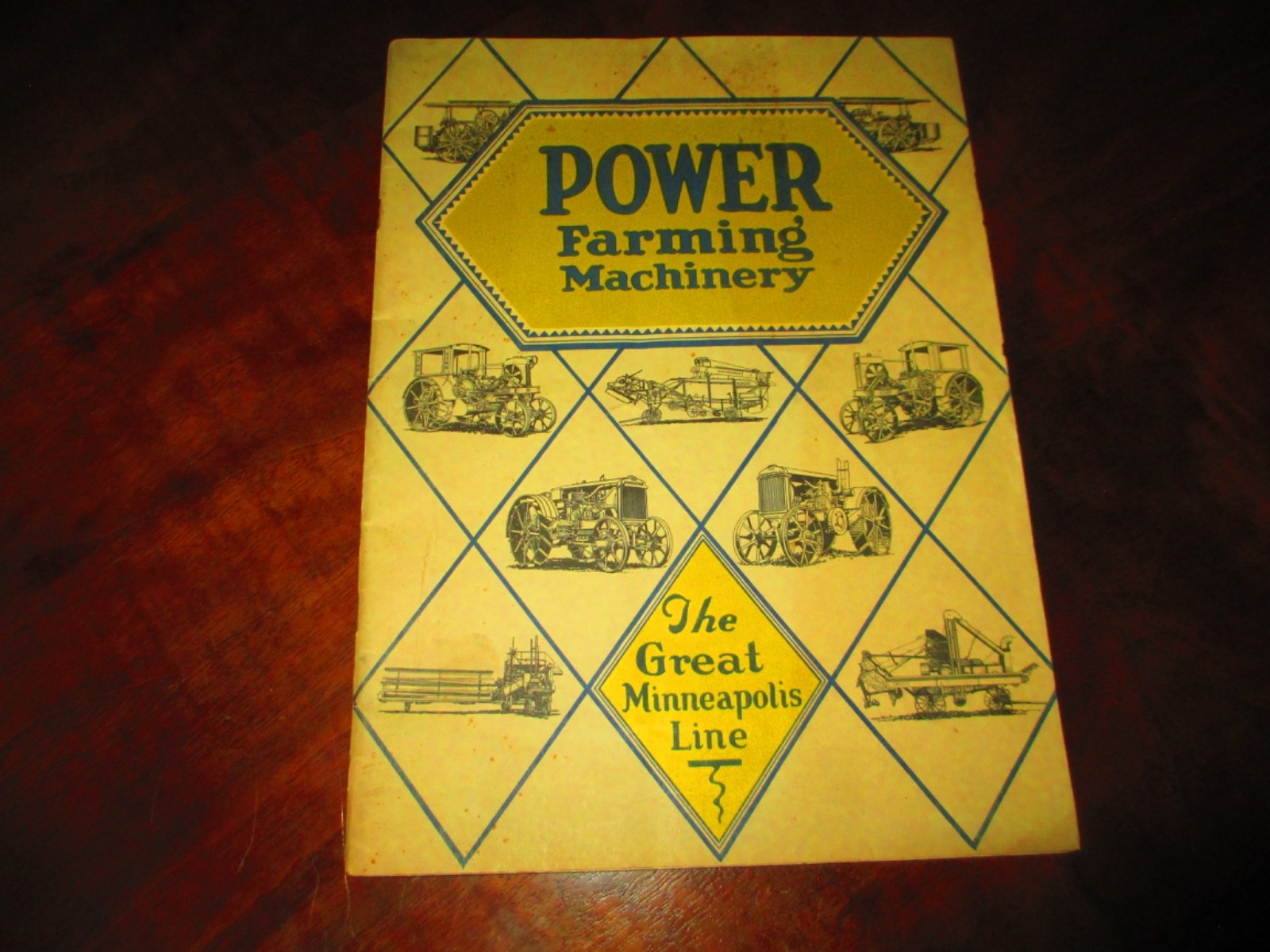 1928 MINNEAPOLIS POWER FARMING MACHINERY BROCHURE MOLINE FARM STEAM TRACTOR MM