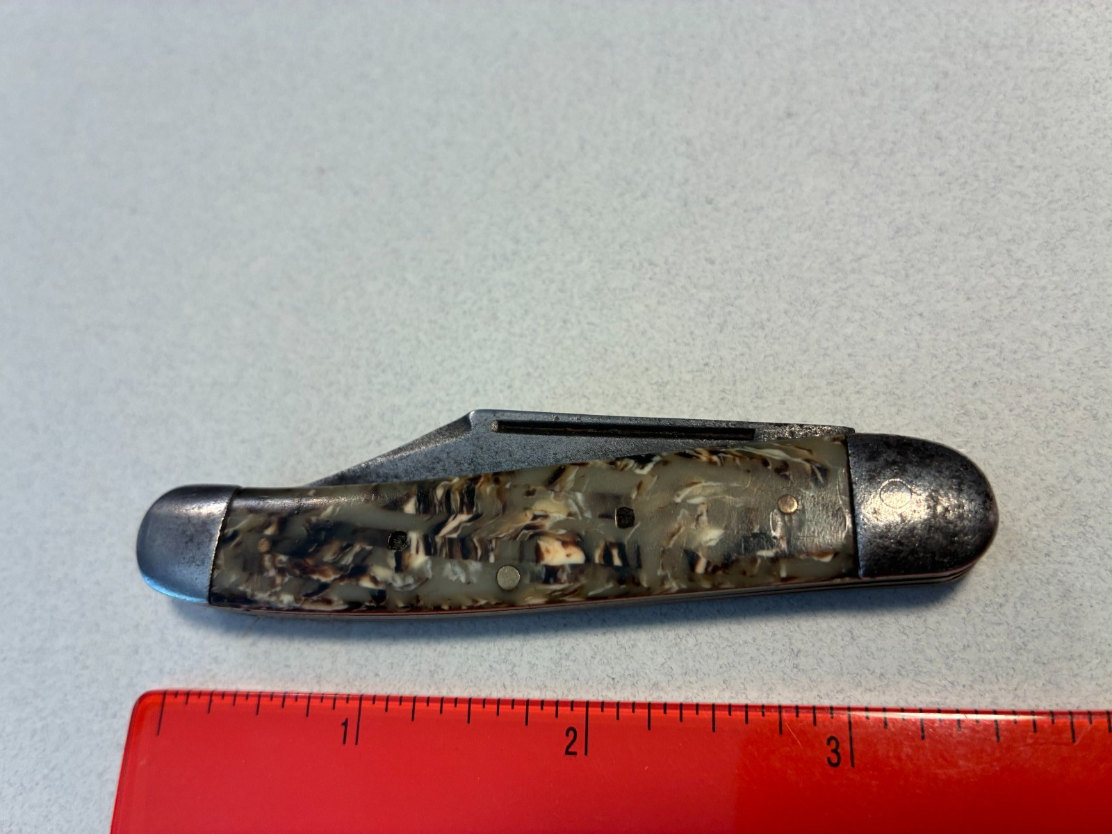 Vintage Imperial 3 Blade Pocket Knife. Vintage Imperial 3 Blade Pocket Knife.