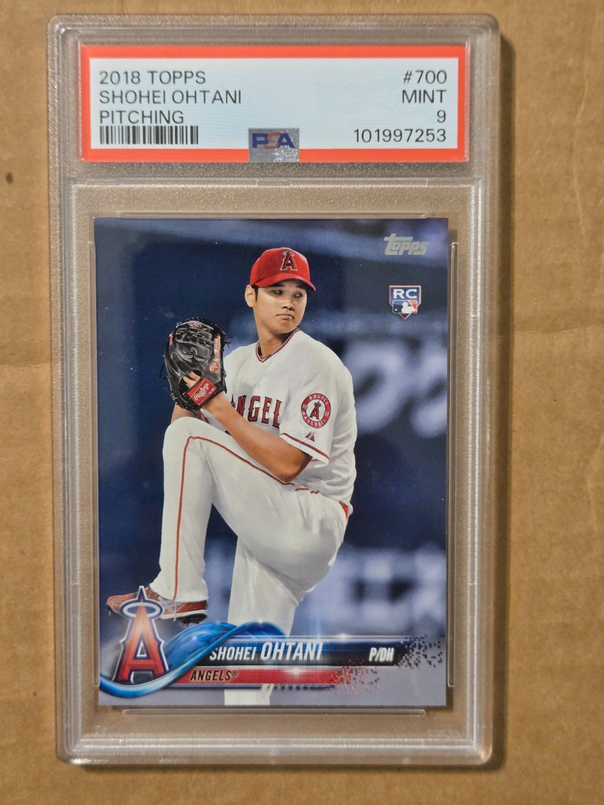 2018 TOPPS SHOHEI OHTANI #700 ROOKIE CARD GRADED PSA 9 MINT