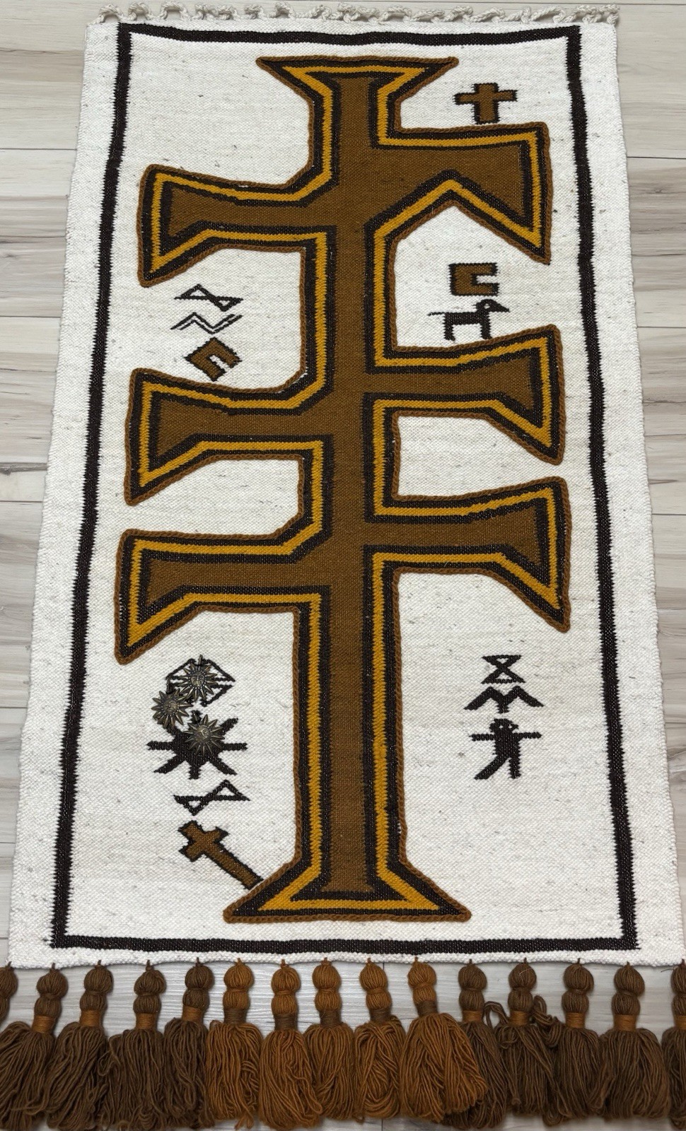 Vintage Olga Fisch Folklore Ecuador Wool Tapestry Wall Hanging MCM 45” Vintage Olga Fisch Folklore Ecuador Wool Tapestry Wall Hanging MCM 45”