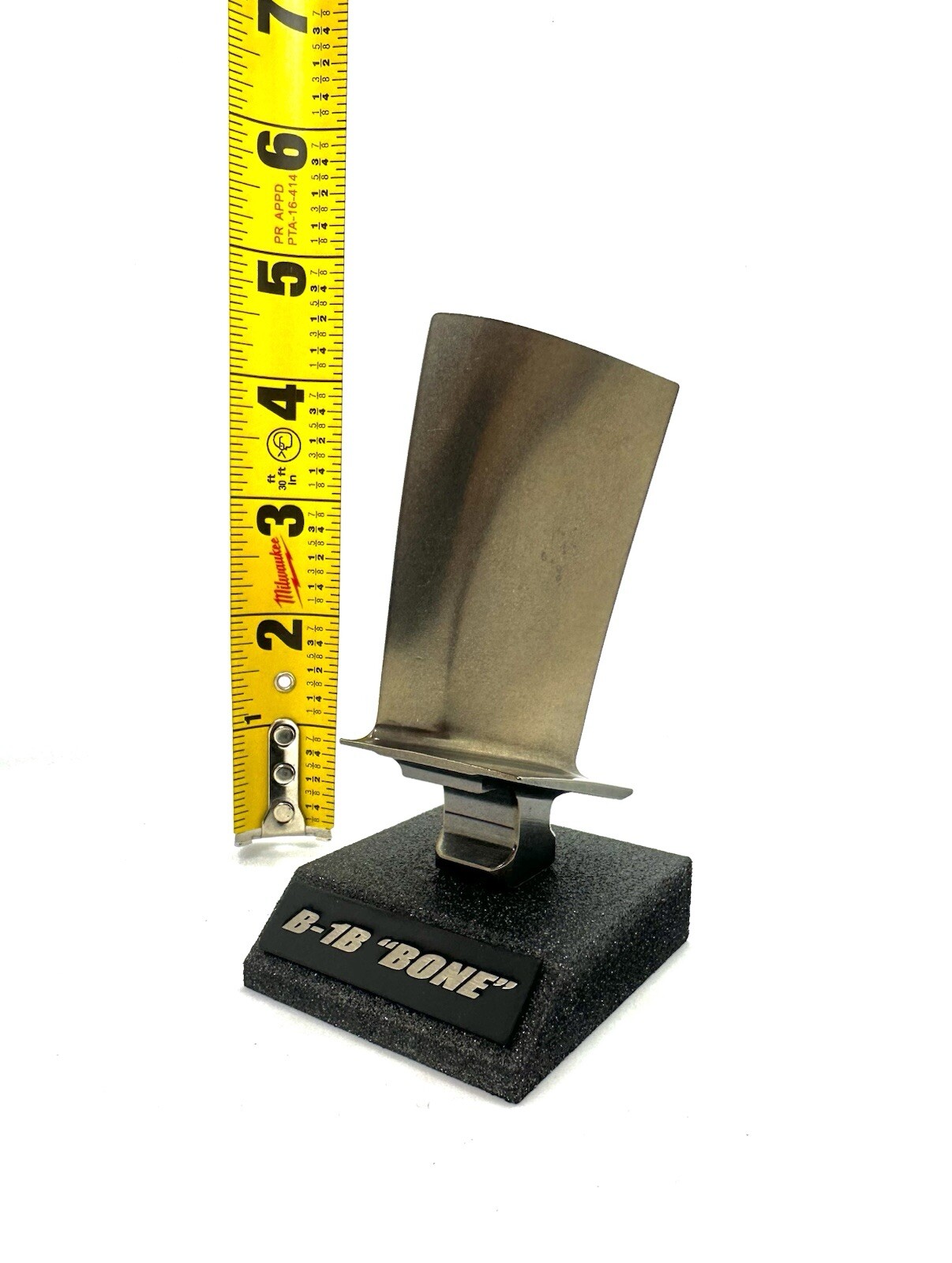 B-1 Bomber Titanium Jet Engine Blade. Desk Model Inert USAF Pilot Gift Aircraft B-1 Bomber Titanium Jet Engine Blade. Desk Model Inert USAF Pilot Gift Aircraft