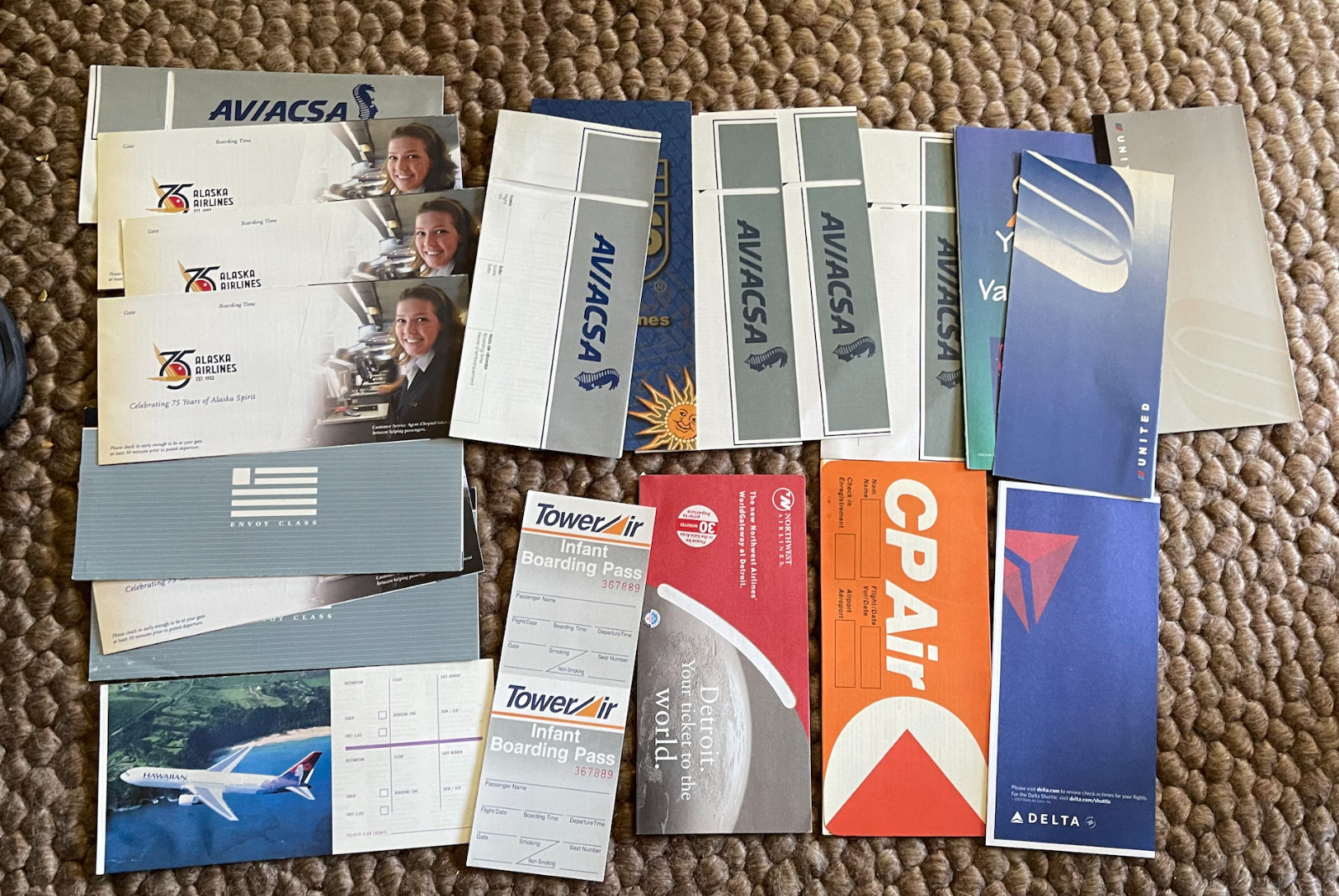 Lot 20 vintage United Delta Tower Air  CP Air ticket envelopes Airlines