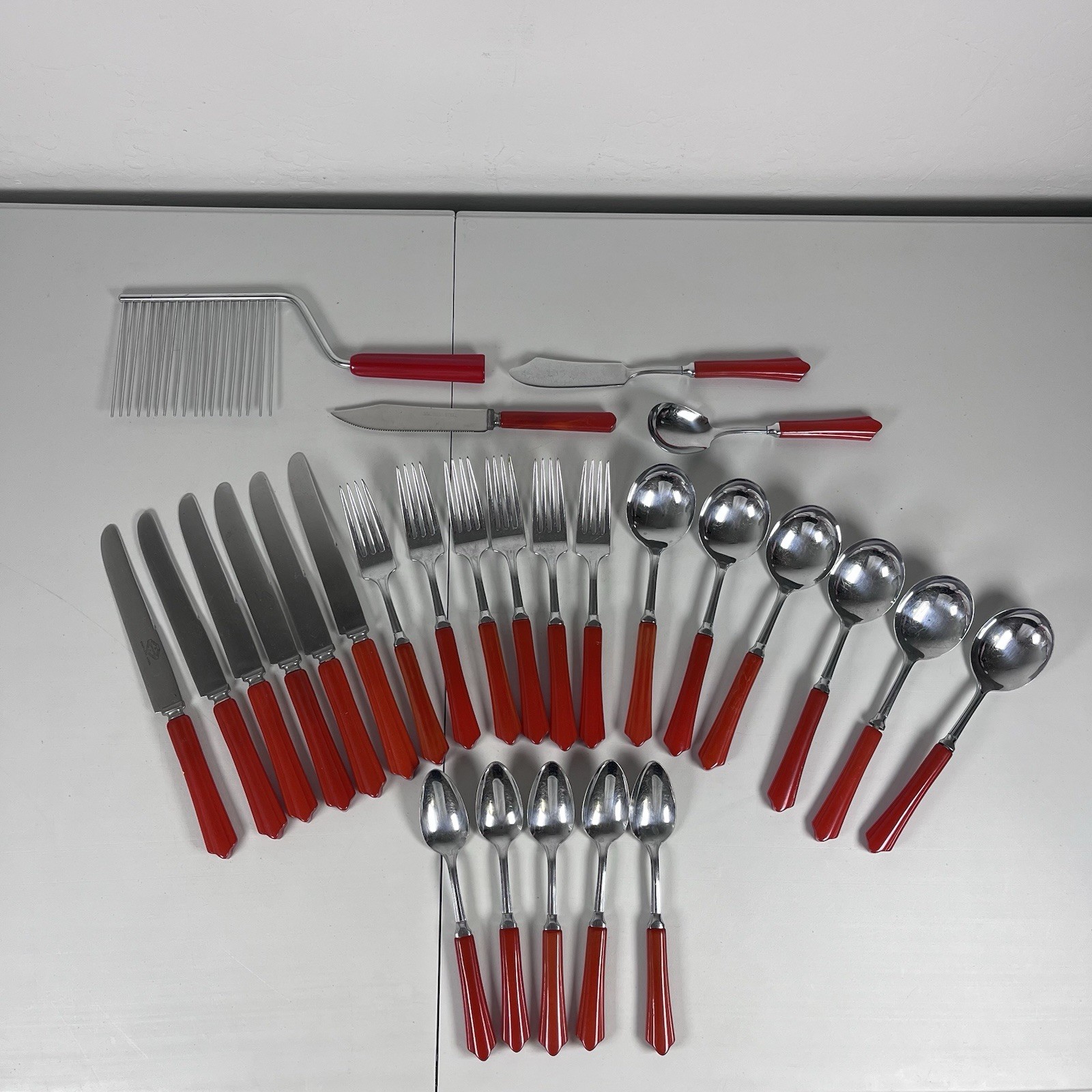 VTG Royal Brand Sharp Cutter Dark Cherry Red Bakelite Flatware 27 Pc Mixed Lot