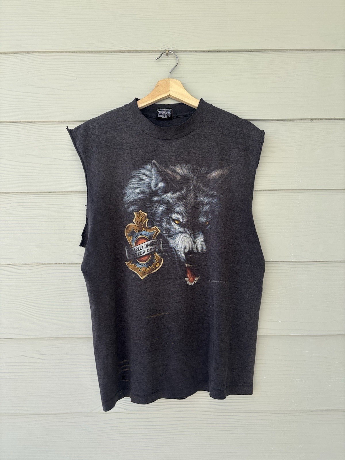 Vintage 1993 Harley Davidson 3D Emblem Sturgis Wolf Cutoff Muscle Tee Large