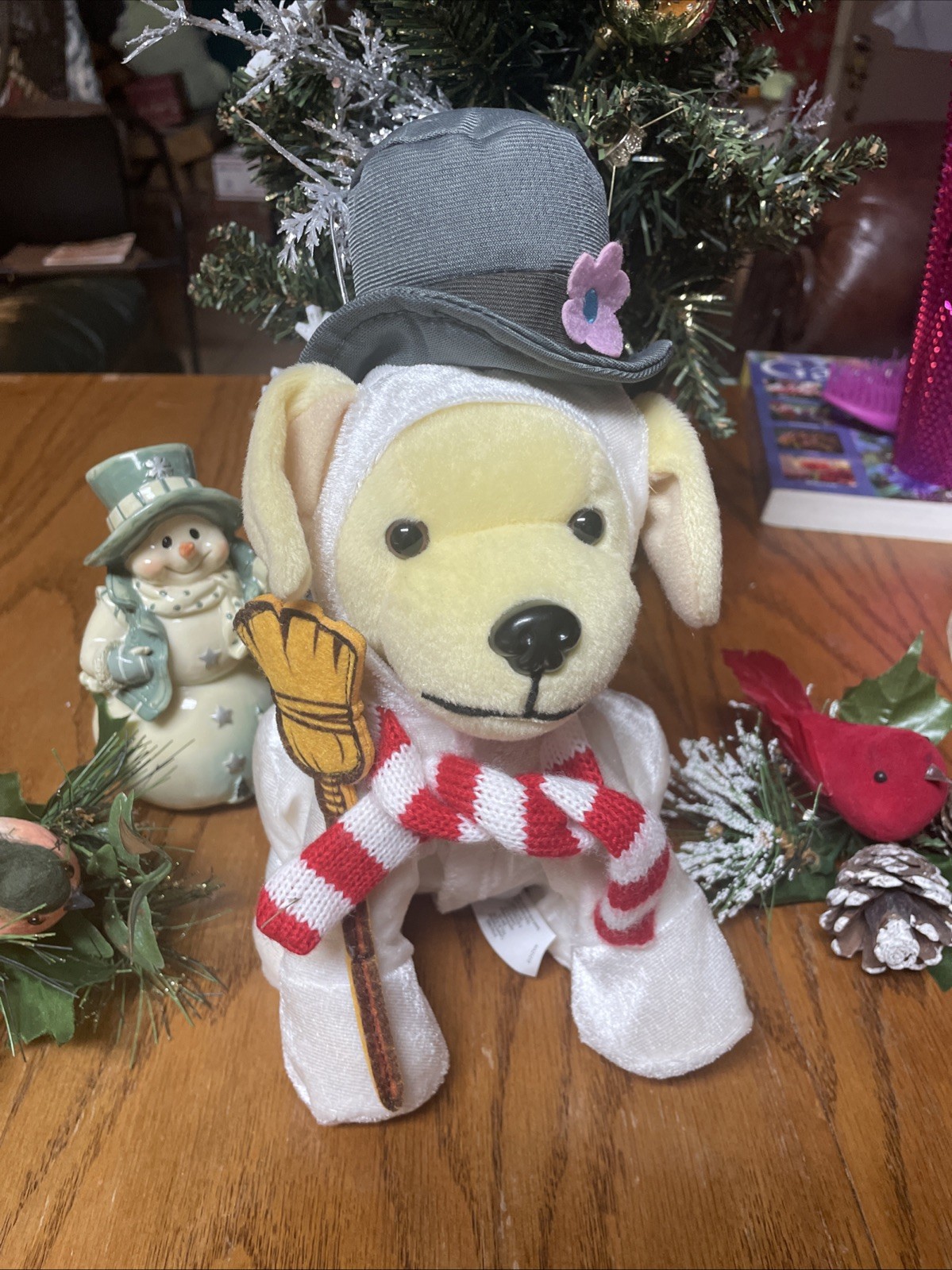 Raising Cane\'s Frosty the Plush Puppy Dog Snowman Stuffed Animal Christmas 2018