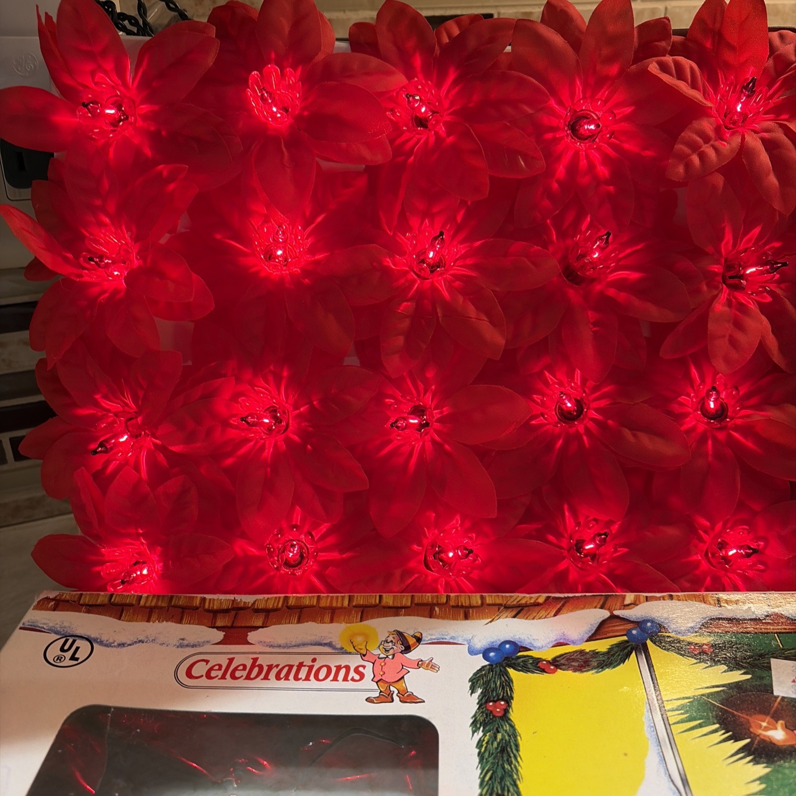 VTG Celebrations Christmas Poinsettia Lights (20) Indoor/Outdoor Red 60s NIB VTG Celebrations Christmas Poinsettia Lights (20) Indoor/Outdoor Red 60s NIB