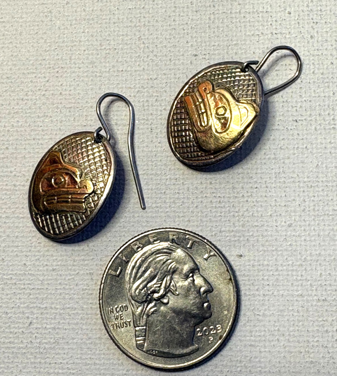 Vtg NW Coast Carmen Goertzen Haida Sterling/ 14k gold Bear Earrings signed