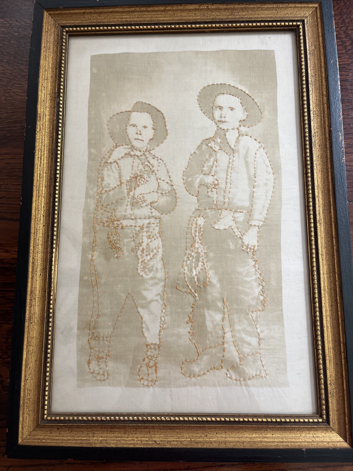 ANTIQUE PHOTOGRAPH ON CLOTH 1914 TWO BROTHERS FRAMED ANTIQUE PHOTOGRAPH ON CLOTH 1914 TWO BROTHERS FRAMED