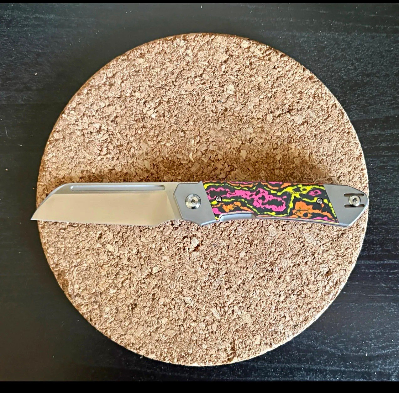 Divo Knives - Lush Camocarbon Flo Party/S90V Divo Knives - Lush Camocarbon Flo Party/S90V