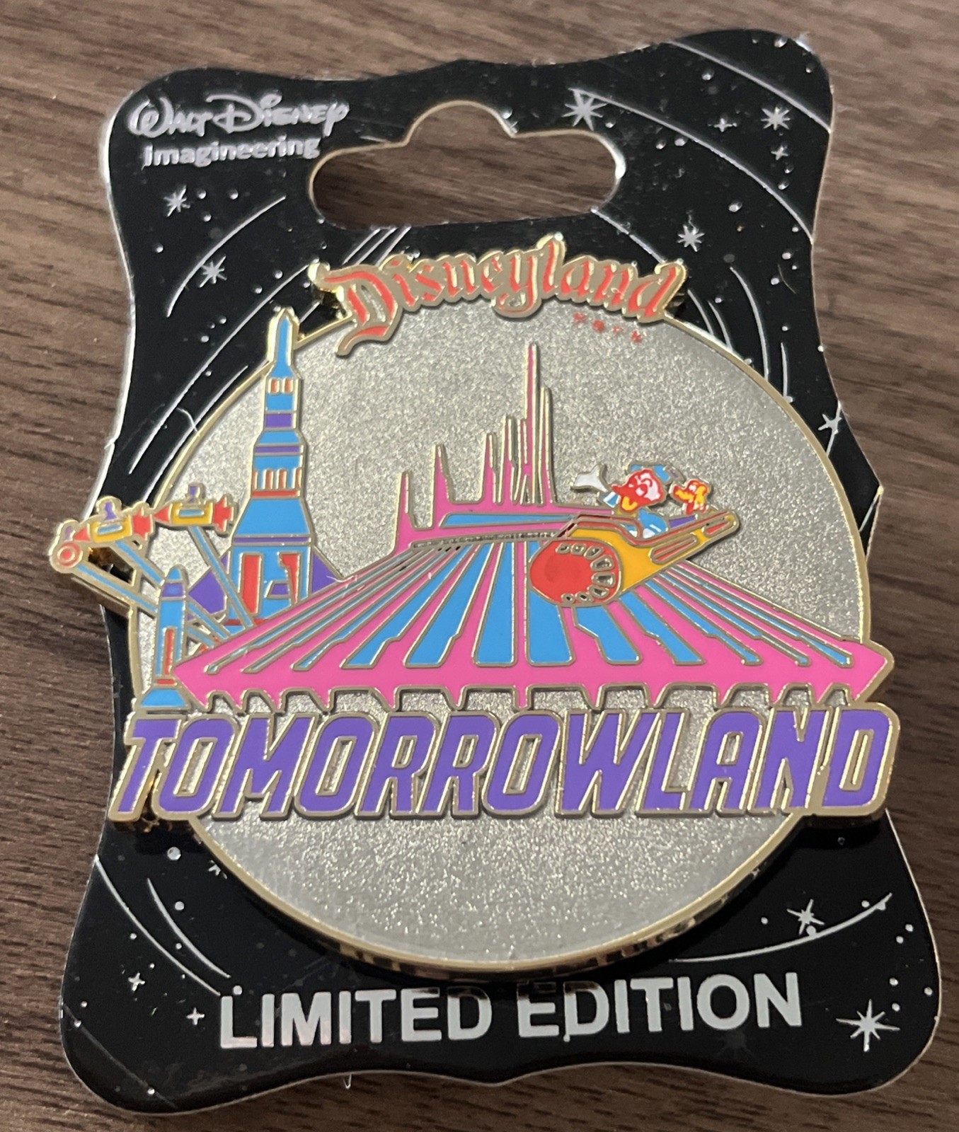 Disney WDI Exclusive DisneyLand Tomorrowland Retro Pin LE300 NEW Rare Disney WDI Exclusive DisneyLand Tomorrowland Retro Pin LE300 NEW Rare