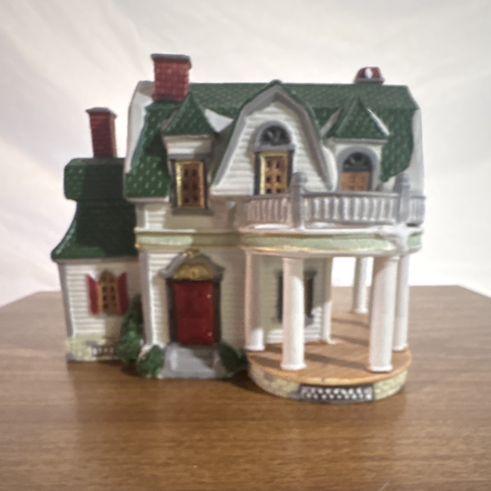 Lemax Dickensvale Porcelain Lighted Christmas Village House Collectible w/ Box
