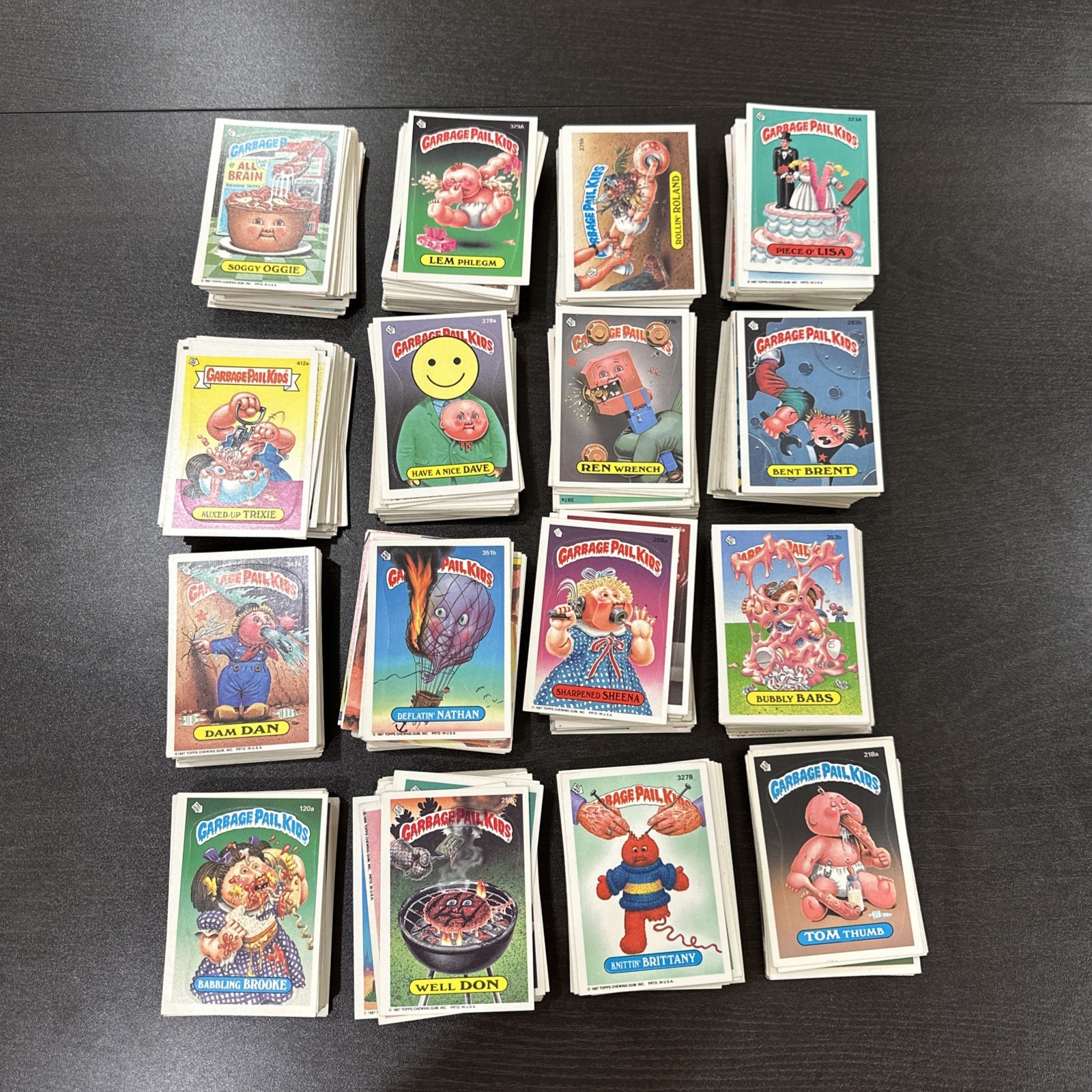 vintage (LOT OF 700+) 1986-87 “GARBAGE PAIL KIDS” TRADING CARDS (STICKERS) rare vintage (LOT OF 700+) 1986-87 “GARBAGE PAIL KIDS” TRADING CARDS (STICKERS) rare